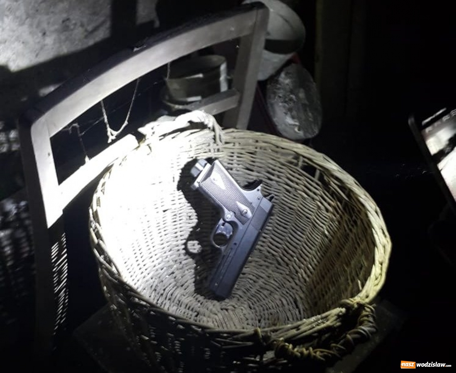 Zdjęcie w galerii na portalu naszwodzislaw.com: Radlinianin napadał na banki. Jest już w rękach policji wiadomości z regionu