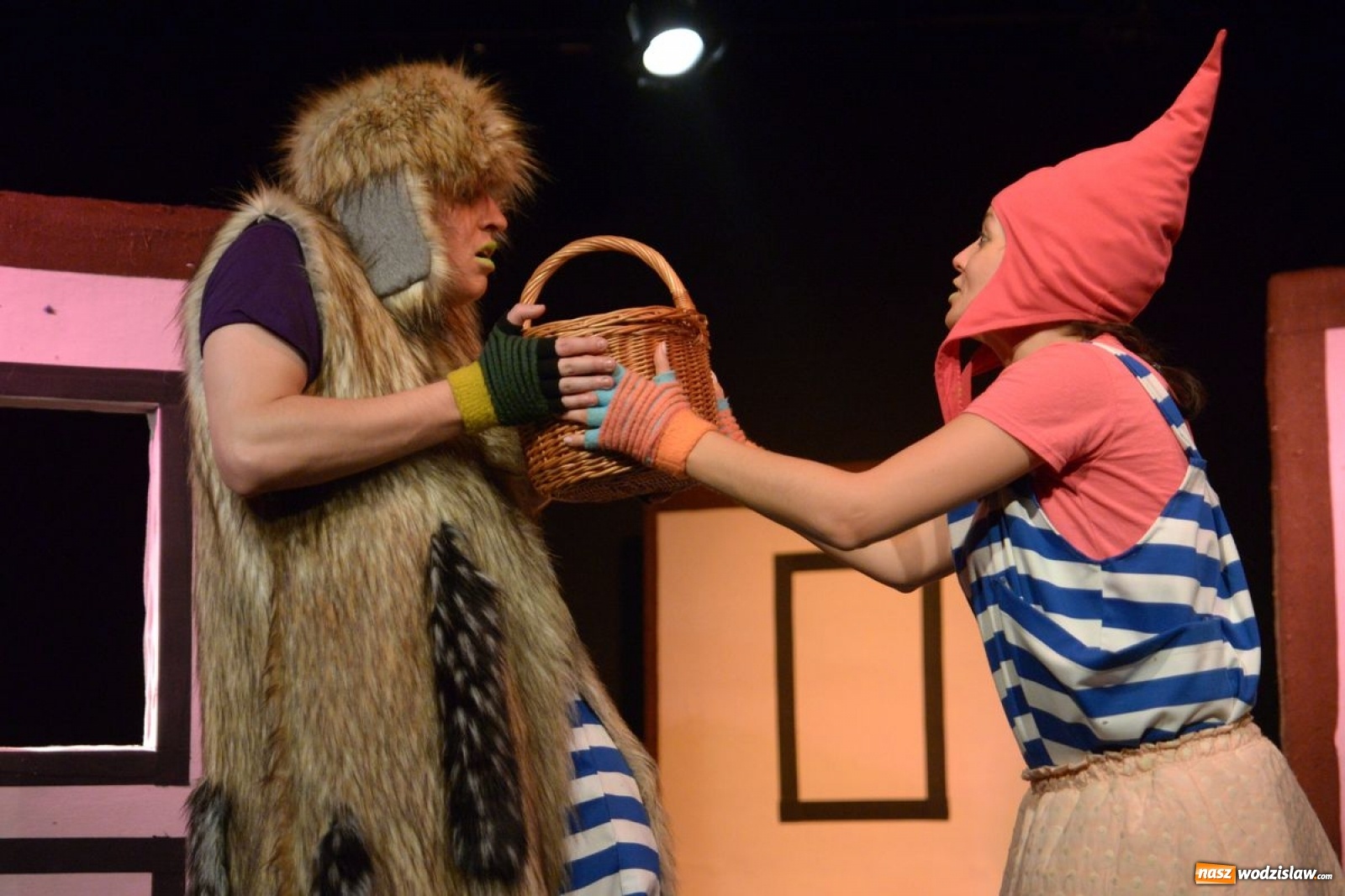 Zdjęcie w galerii na portalu naszwodzislaw.com: Święto Teatru Małego Widza w WCK wiadomości z regionu