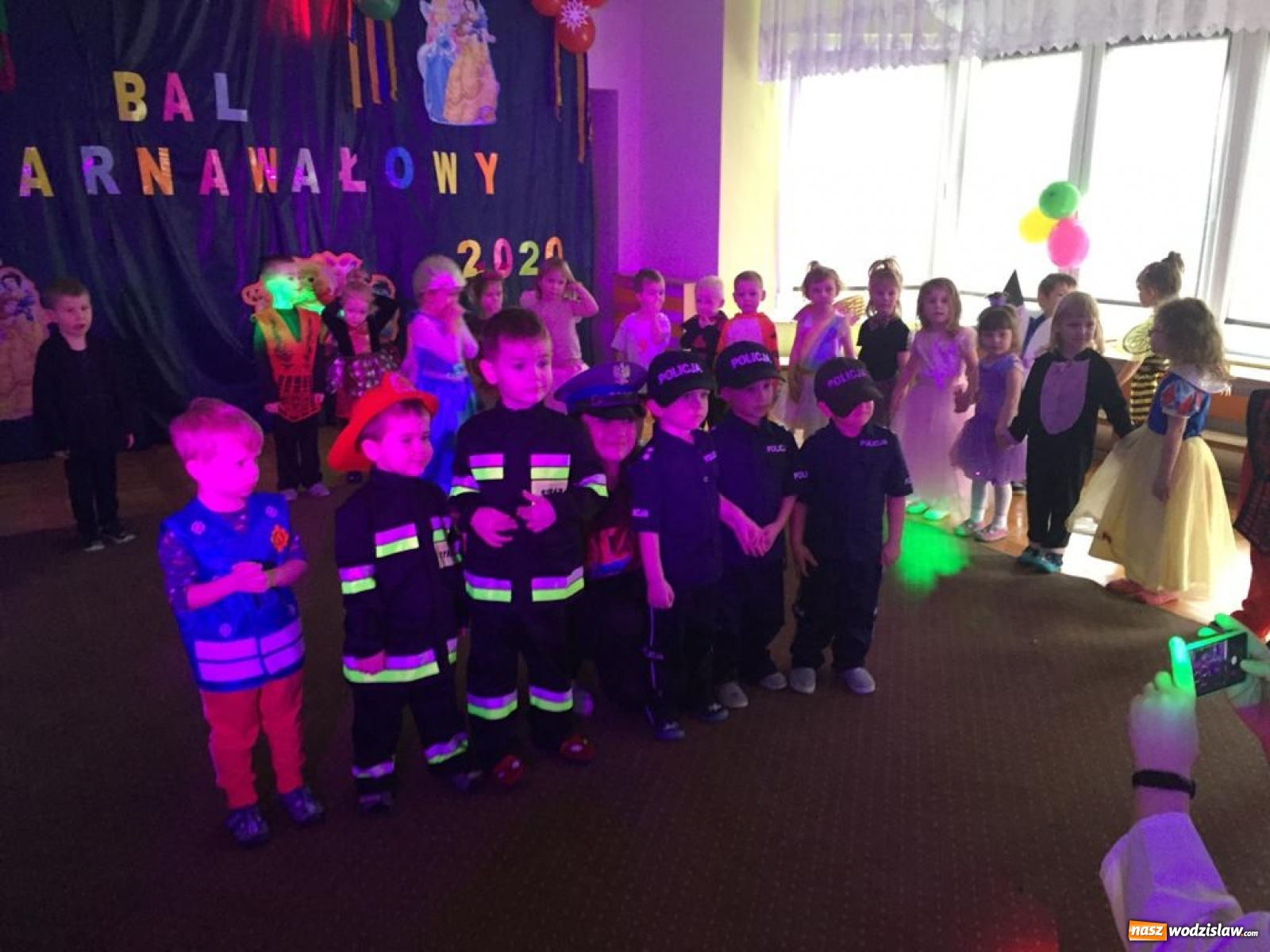 Zdjęcie w galerii na portalu naszwodzislaw.com: Magiczny dzień dla przedszkolaków wiadomości z regionu