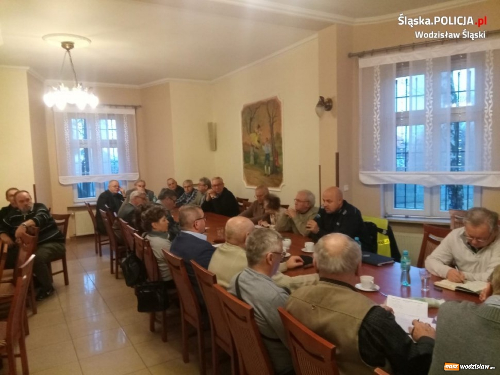 Zdjęcie w galerii na portalu naszwodzislaw.com: Policjanci z Wodzisławia spotkali się z seniorami wiadomości z regionu