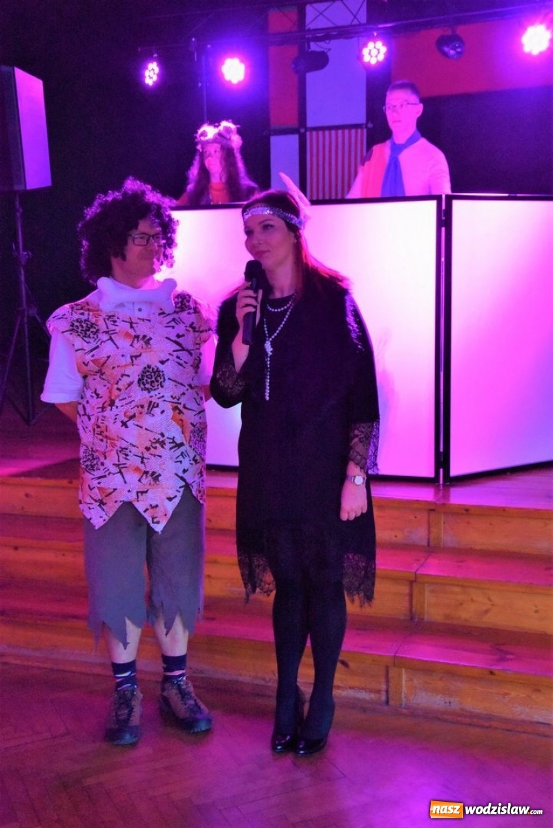 Zdjęcie w galerii na portalu naszwodzislaw.com: Bawili się na integracyjnym balu wiadomości z regionu