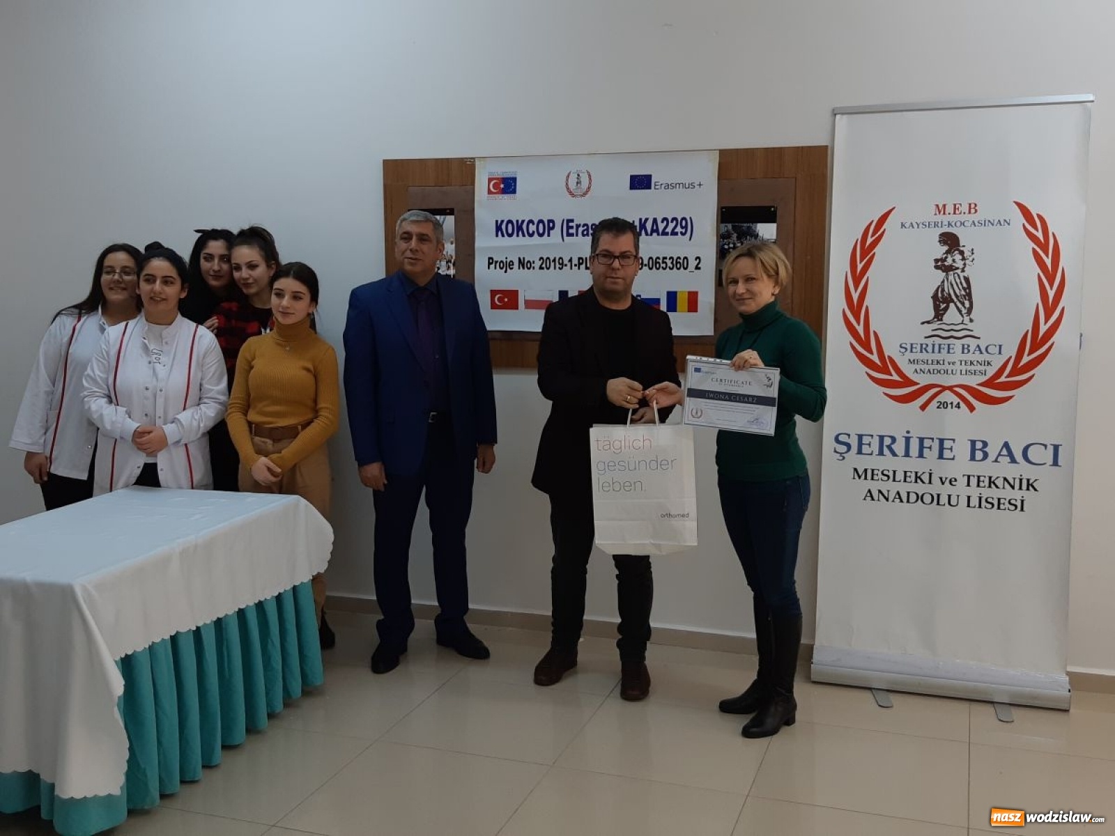 Zdjęcie w galerii na portalu naszwodzislaw.com: Smaki orientu, czyli jak nauczyciele Ekonomika zbierali doświadczenie w Turcji wiadomości z regionu