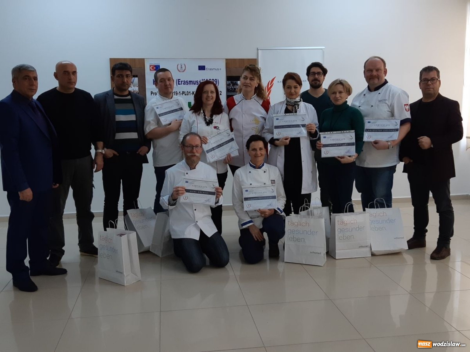 Zdjęcie w galerii na portalu naszwodzislaw.com: Smaki orientu, czyli jak nauczyciele Ekonomika zbierali doświadczenie w Turcji wiadomości z regionu