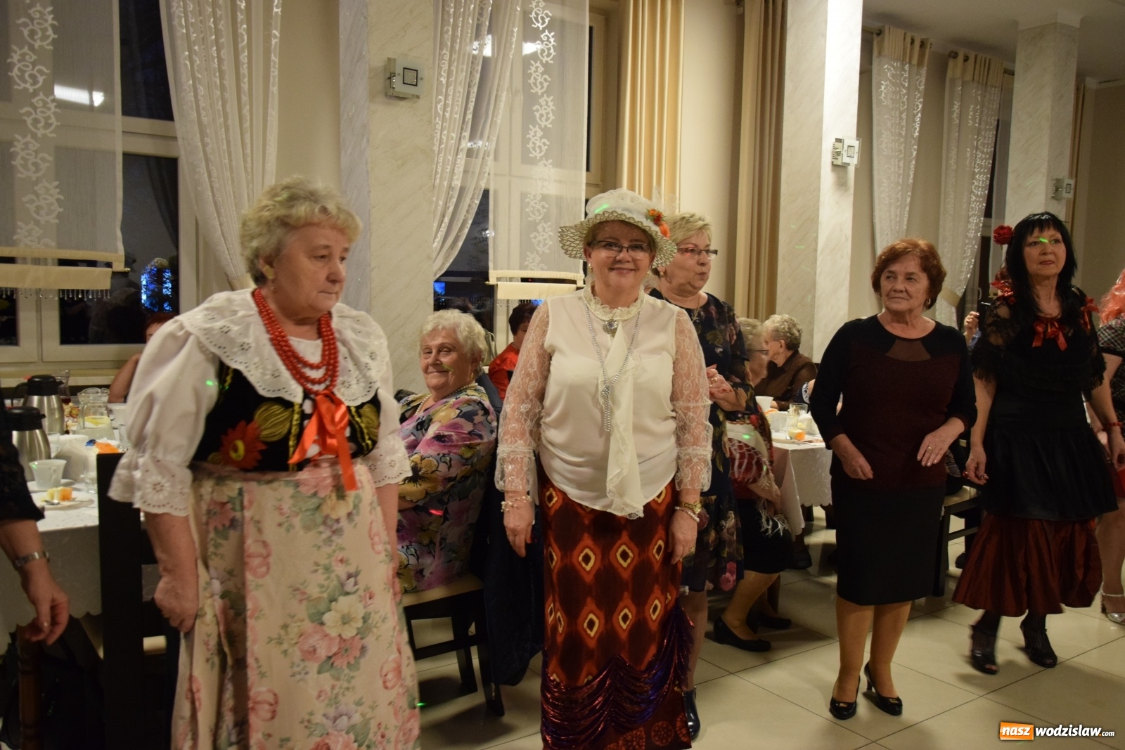 Zdjęcie w galerii na portalu naszwodzislaw.com: Babski Comber członkiń KGW Mszana [FOTO] wiadomości z regionu