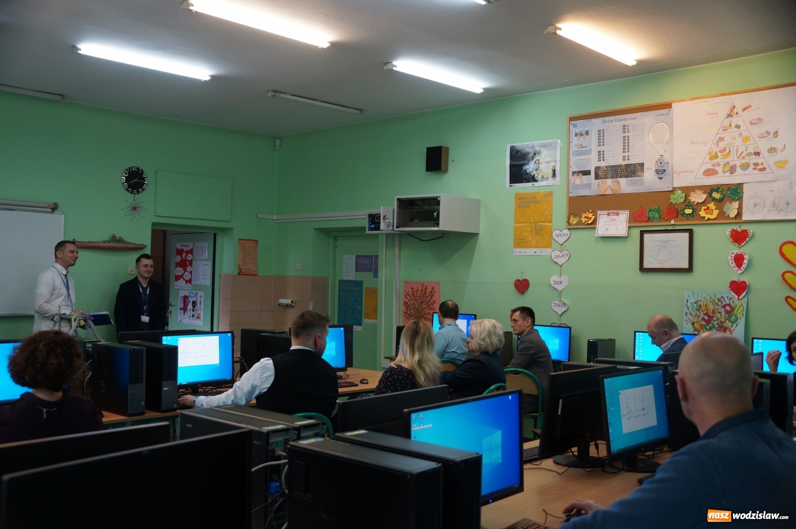 Zdjęcie w galerii na portalu naszwodzislaw.com: Bezpieczny system informatyczny w wodzisławskich szkołach wiadomości z regionu