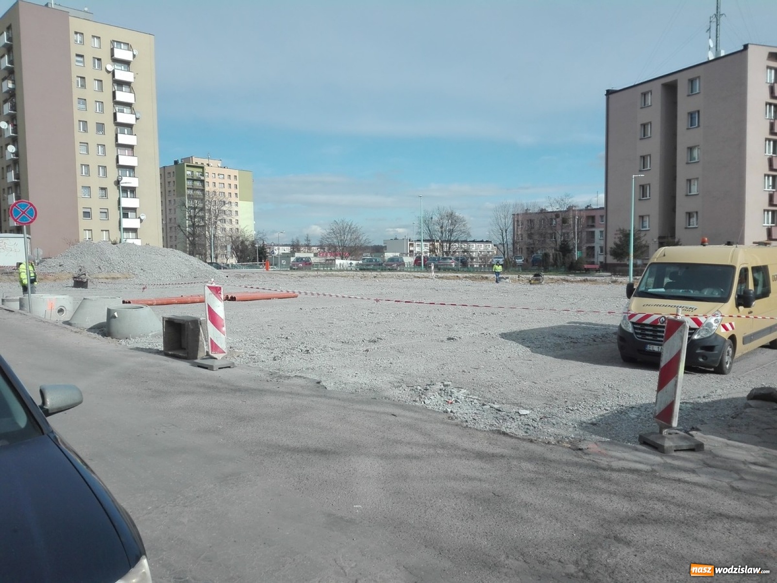 Zdjęcie w galerii na portalu naszwodzislaw.com: Plac Zwycięstwa w remoncie wiadomości z regionu