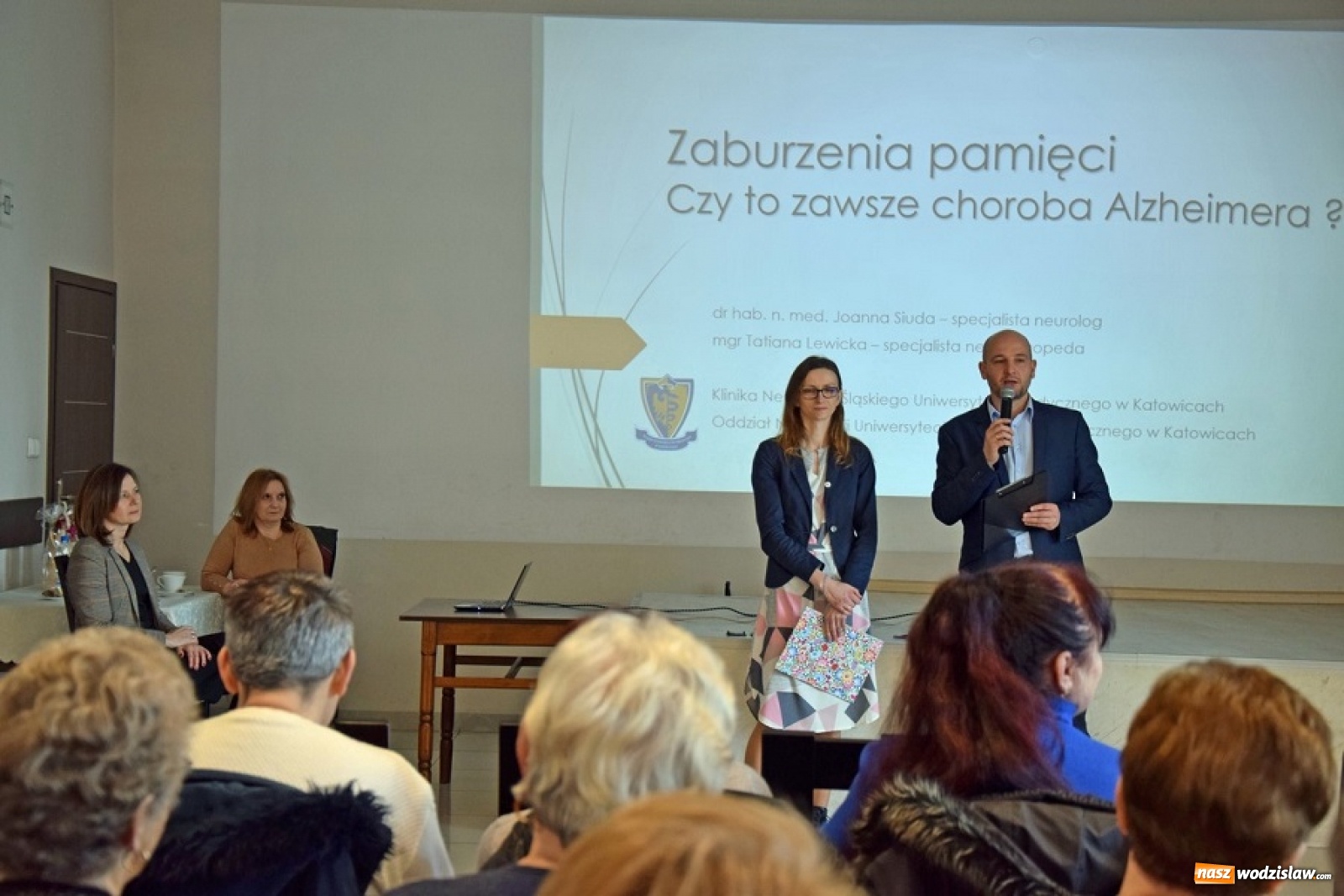 Zdjęcie w galerii na portalu naszwodzislaw.com: Spotkanie na temat choroby Alzheimera w Klubie Seniora w Mszanie wiadomości z regionu