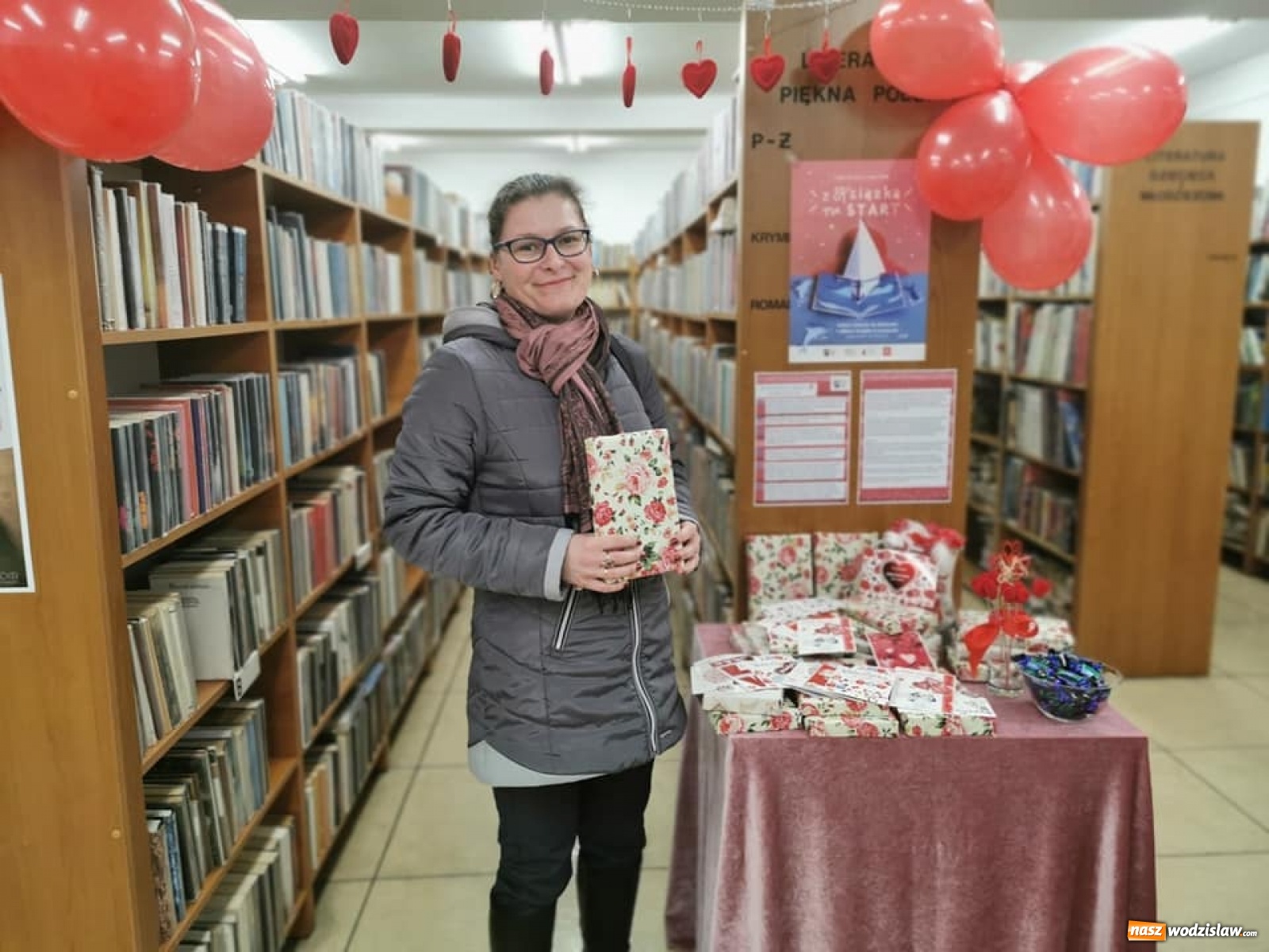 Zdjęcie w galerii na portalu naszwodzislaw.com: Nowinki z mszańskiej książnicy. Udane Walentynki i wybrani Czytelnicy Roku 2019 wiadomości z regionu