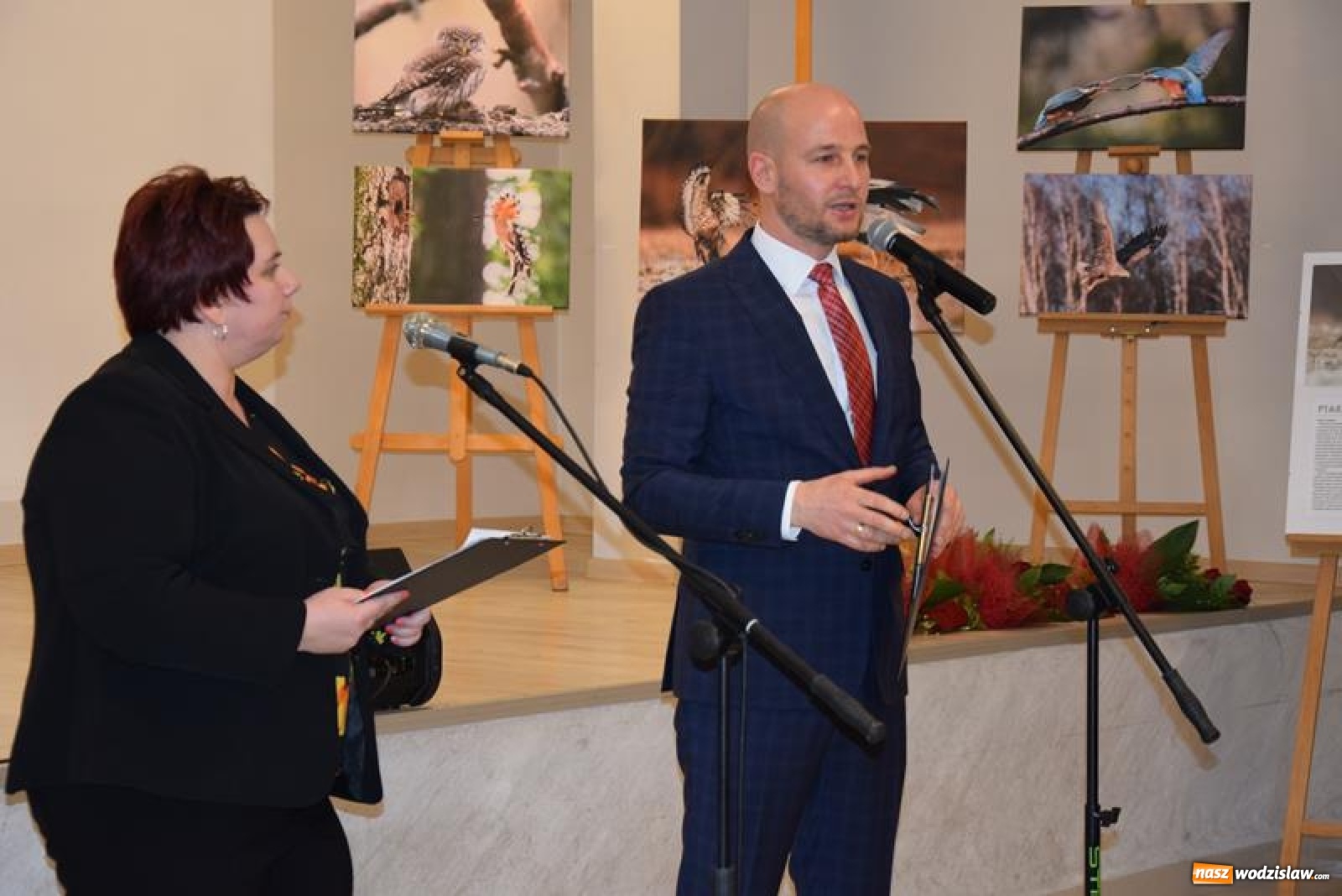 Zdjęcie w galerii na portalu naszwodzislaw.com: Promocja książki Nasze opoWieści Gminne w Mszanie [FOTO] wiadomości z regionu