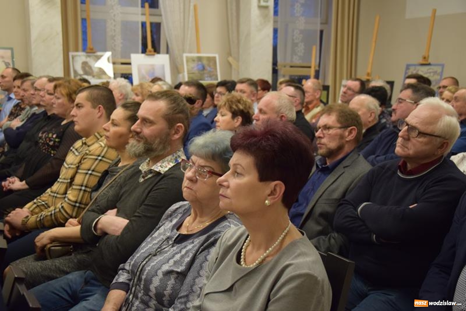 Zdjęcie w galerii na portalu naszwodzislaw.com: Promocja książki Nasze opoWieści Gminne w Mszanie [FOTO] wiadomości z regionu