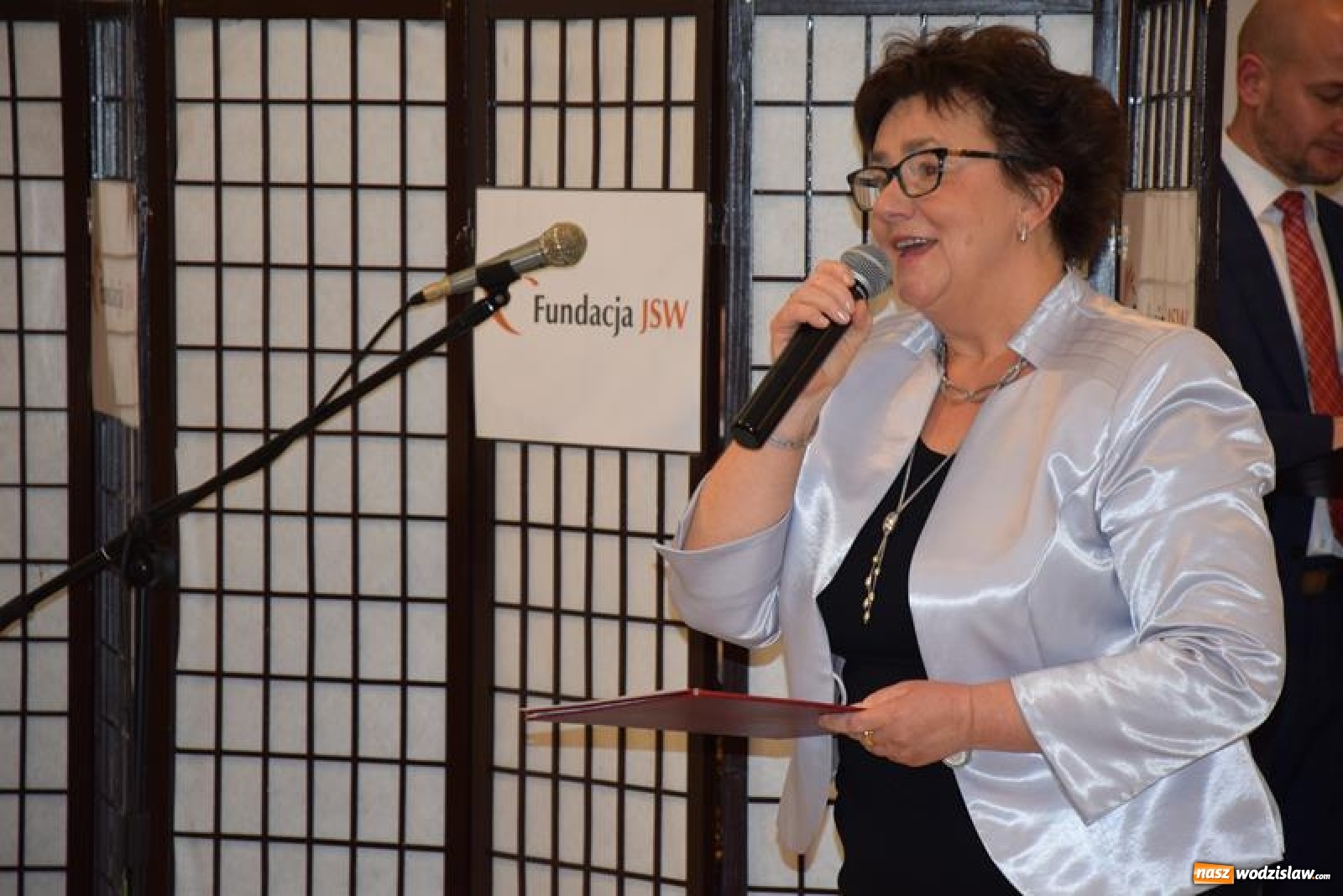 Zdjęcie w galerii na portalu naszwodzislaw.com: Promocja książki Nasze opoWieści Gminne w Mszanie [FOTO] wiadomości z regionu