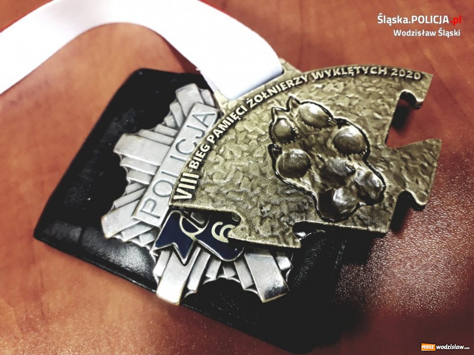 Zdjęcie w galerii na portalu naszwodzislaw.com: Policjanci z Wodzisławia pobiegli Tropem Wilczym wiadomości z regionu