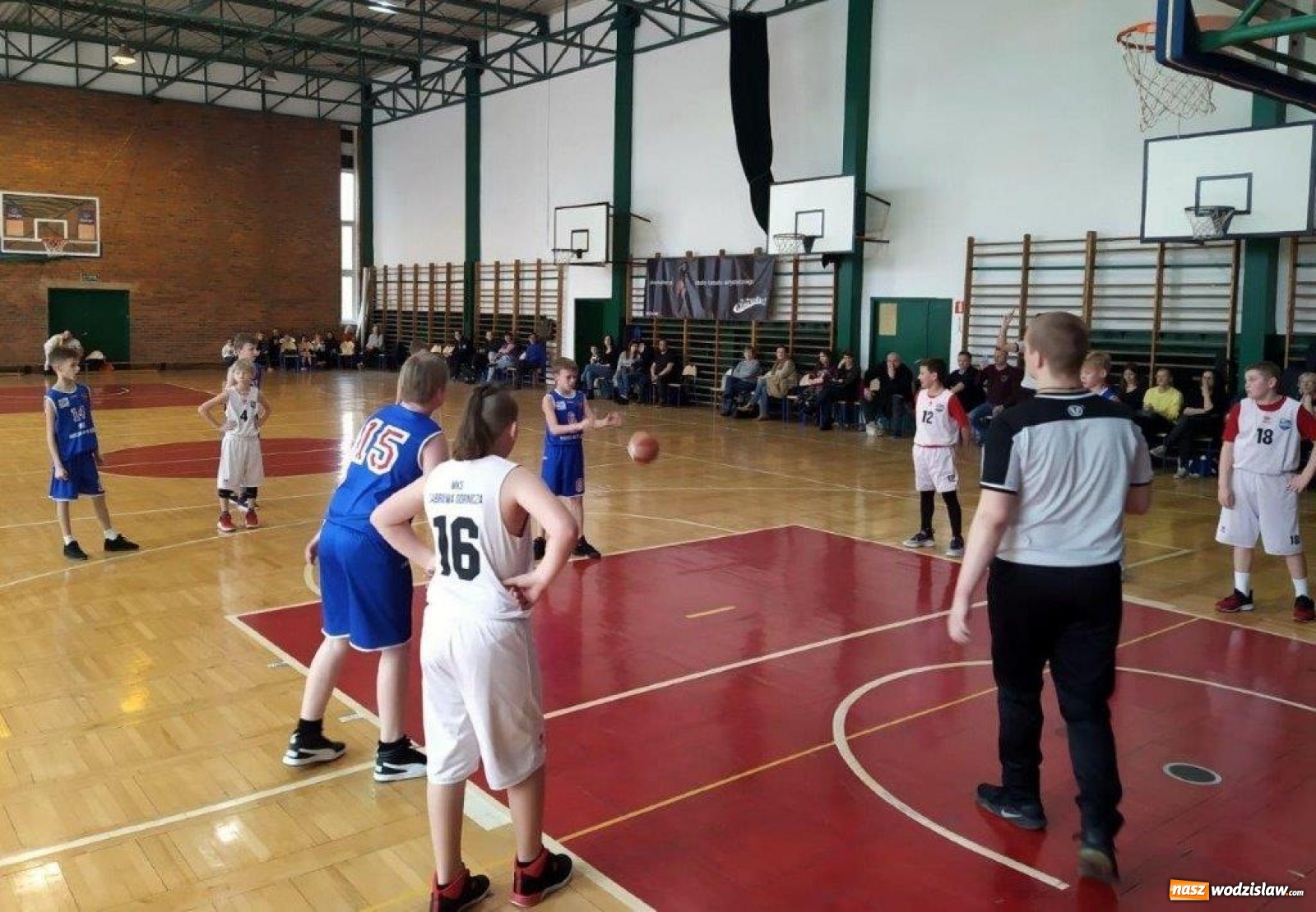 Zdjęcie w galerii na portalu naszwodzislaw.com: Udany turniej najmłodszych wodzisławskich koszykarzy wiadomości z regionu