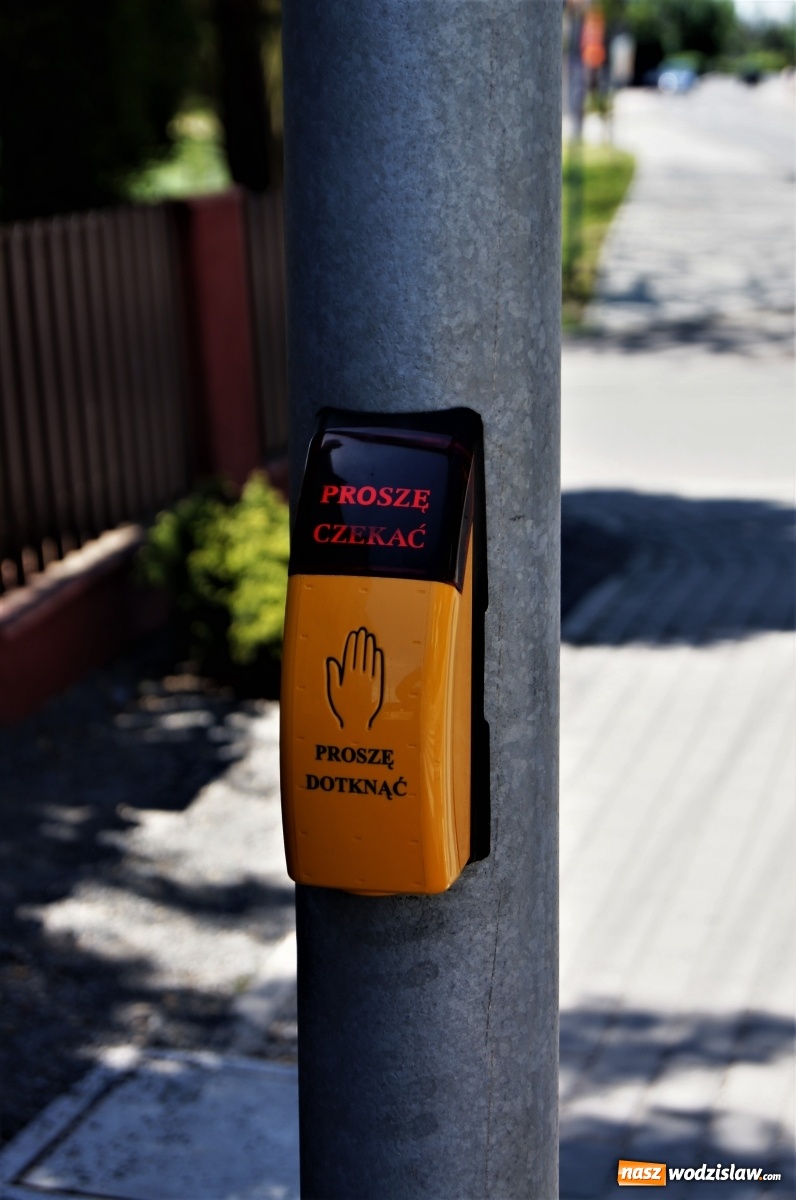 Zdjęcie w galerii na portalu naszwodzislaw.com: Zmiany w działaniu sygnalizacji świetlnych na drogach powiatowych wiadomości z regionu