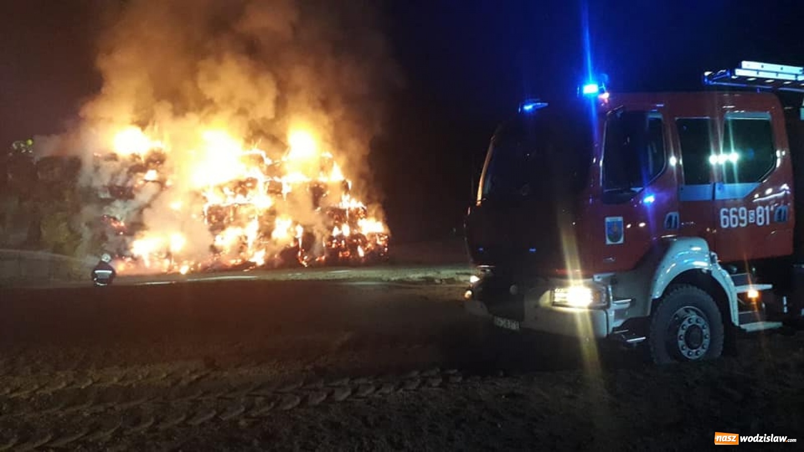 Zdjęcie w galerii na portalu naszwodzislaw.com: Pożar stogu słomy w Lubomi [FOTO] wiadomości z regionu