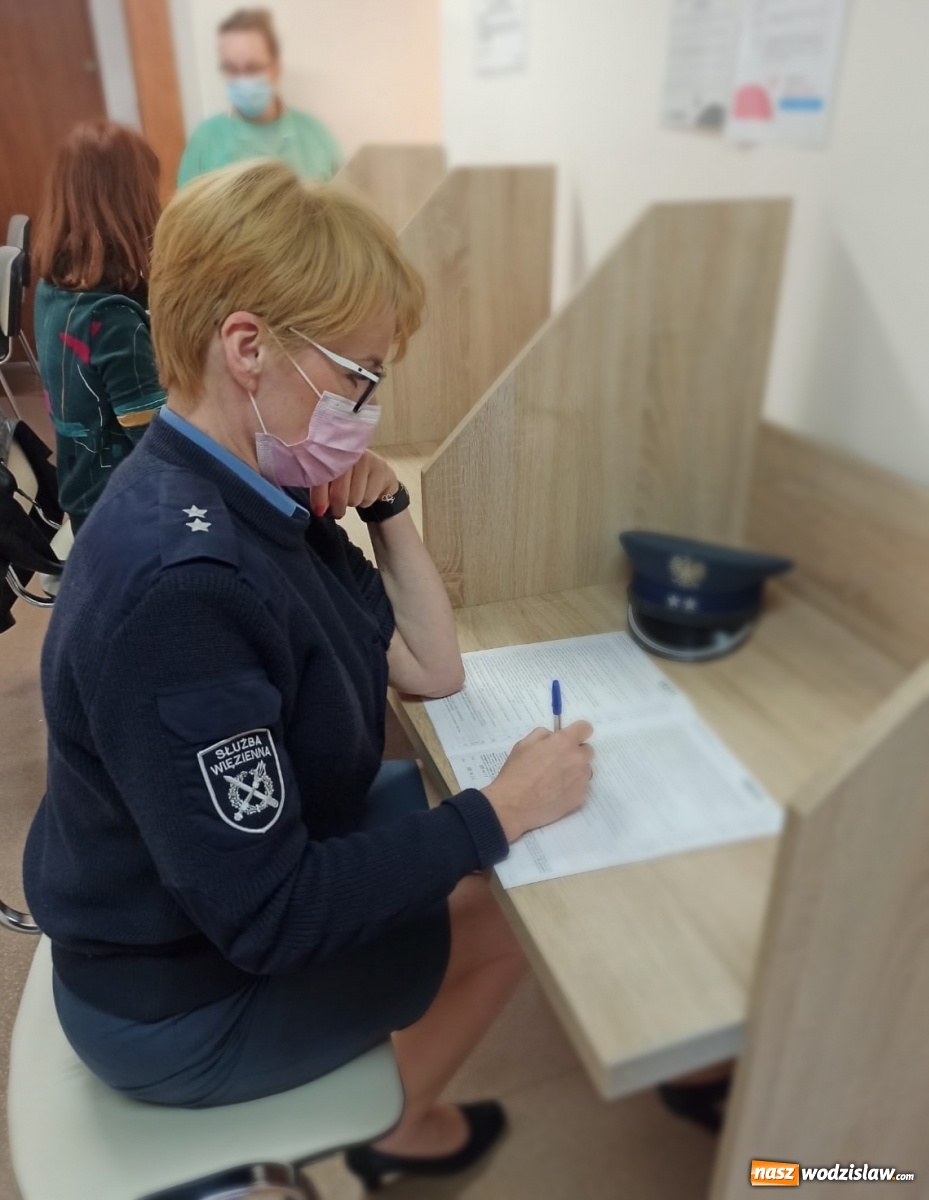 Zdjęcie w galerii na portalu naszwodzislaw.com: Służba Więzienna z Jastrzębia-Zdroju odpowiedziała na apel raciborskiego krwiodawstwa wiadomości z regionu