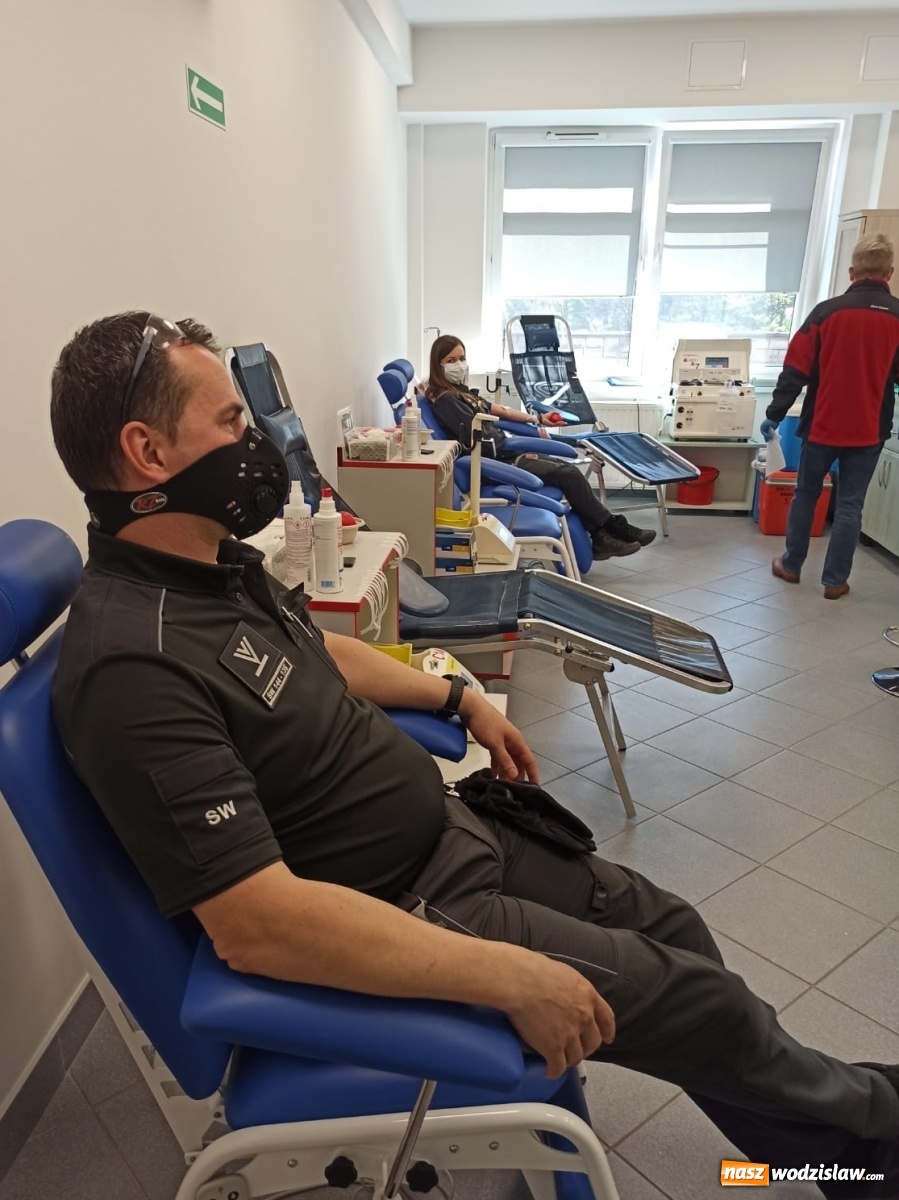 Zdjęcie w galerii na portalu naszwodzislaw.com: Służba Więzienna z Jastrzębia-Zdroju odpowiedziała na apel raciborskiego krwiodawstwa wiadomości z regionu
