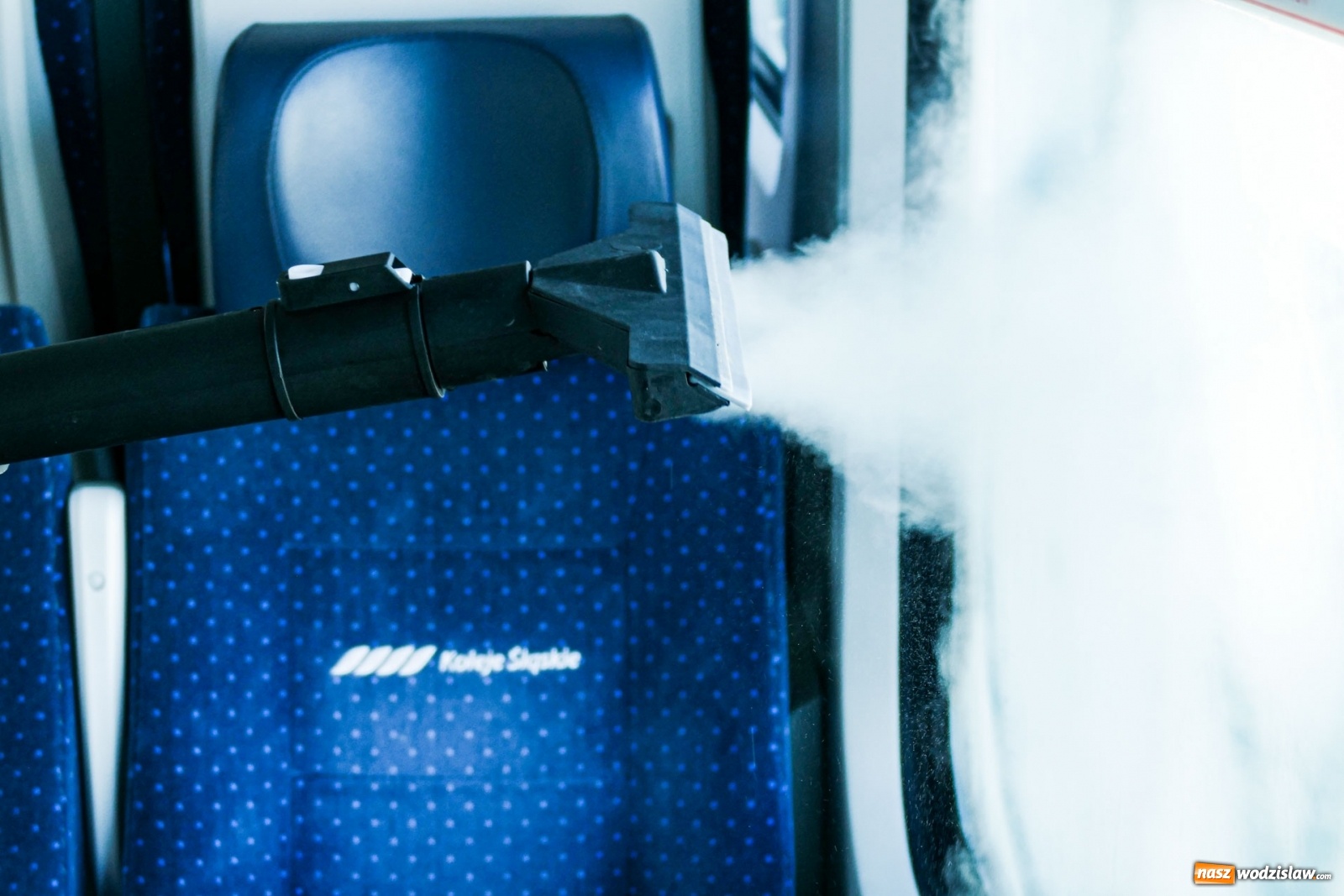 Zdjęcie w galerii na portalu naszwodzislaw.com: Koleje Śląskie podkręcają temperaturę. Sucha para nowym rozwiązaniem przewoźnika wiadomości z regionu