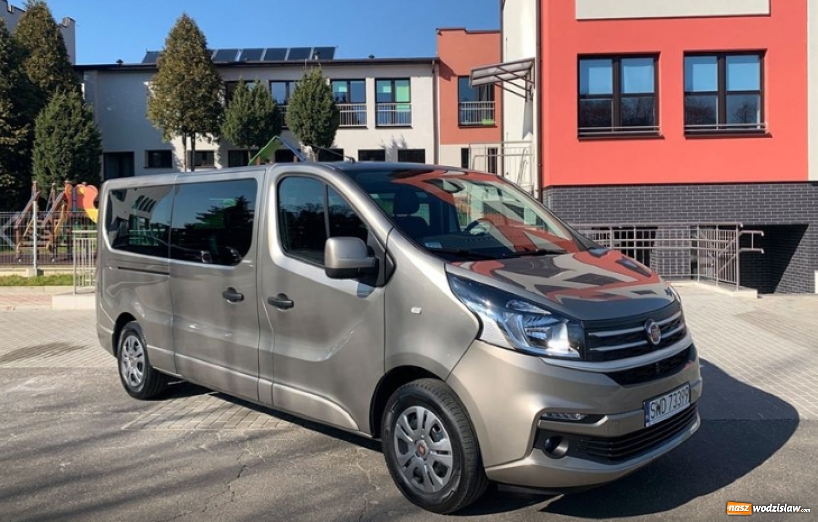 Zdjęcie w galerii na portalu naszwodzislaw.com: Gmina Mszana wymienia wyeksploatowany tabor samochodowy wiadomości z regionu