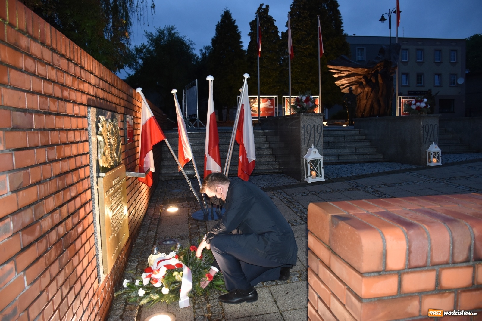 Zdjęcie w galerii na portalu naszwodzislaw.com: Inne niż zwykle obchody 3 Maja w Wodzisławiu Śląskim wiadomości z regionu
