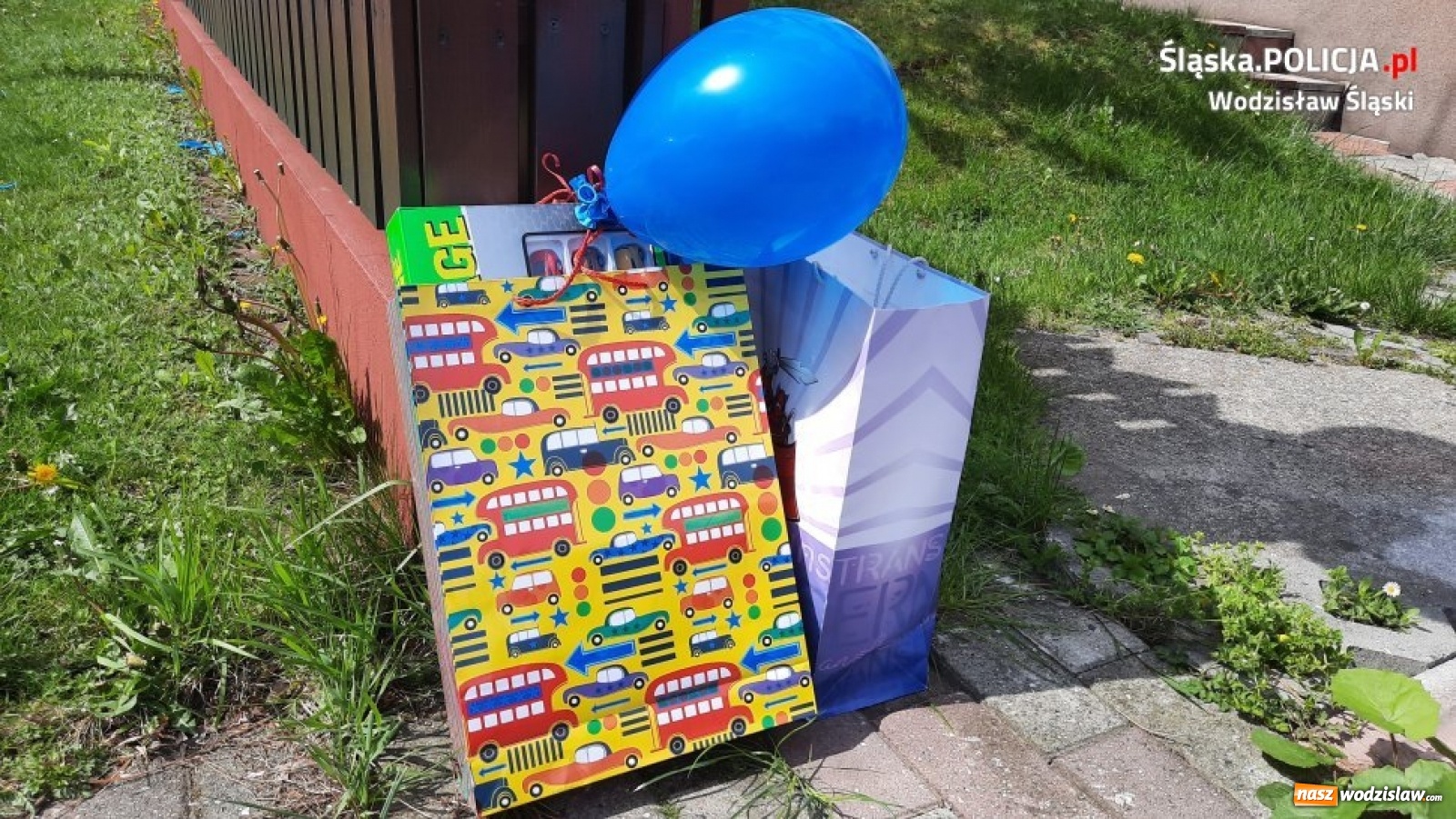 Zdjęcie w galerii na portalu naszwodzislaw.com: Urodzinowa niespodzianka dla 4-latka z Radlina wiadomości z regionu