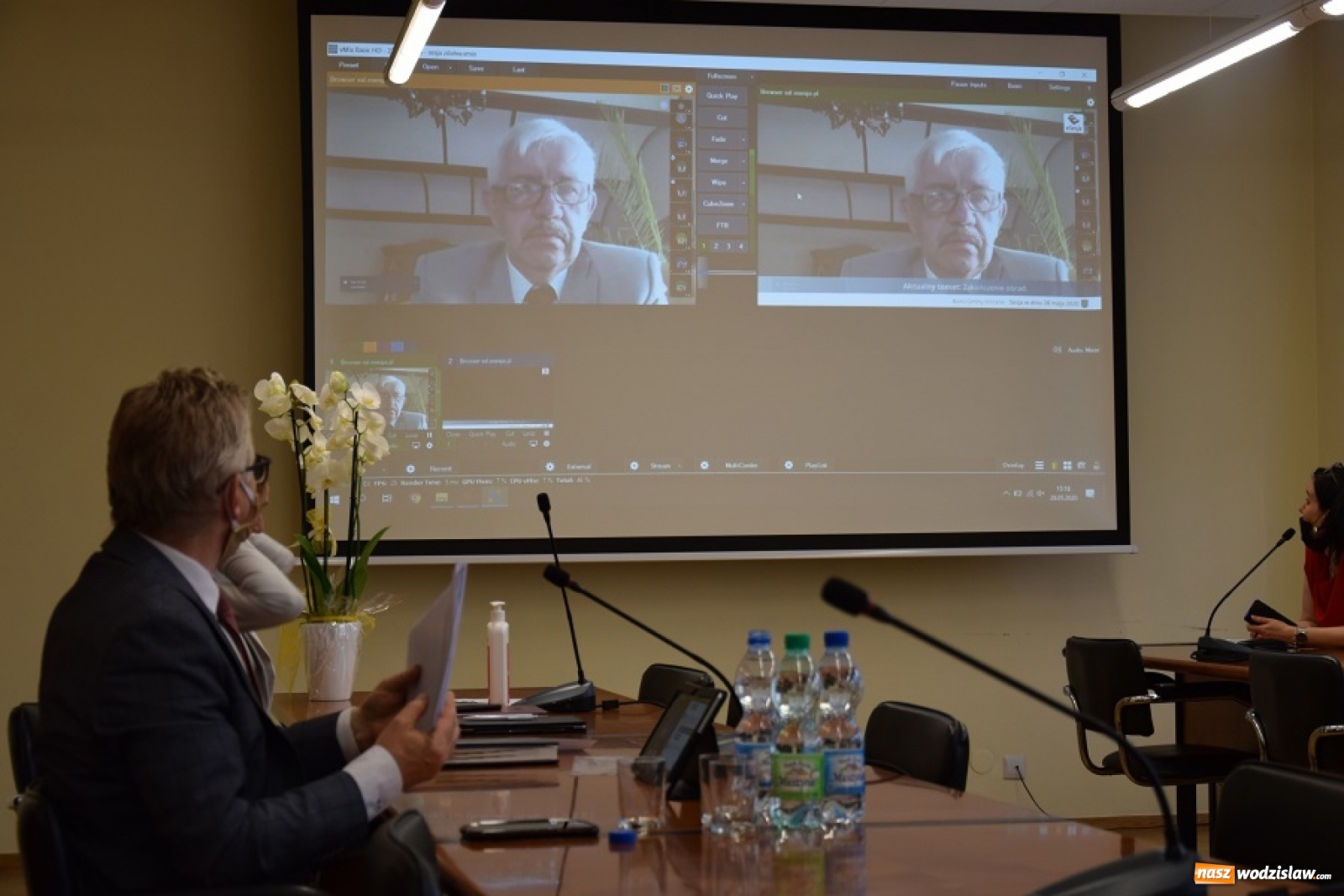 Zdjęcie w galerii na portalu naszwodzislaw.com: Firmy zamknięte z powodu COVID-19 zwolnione z podatku wiadomości z regionu