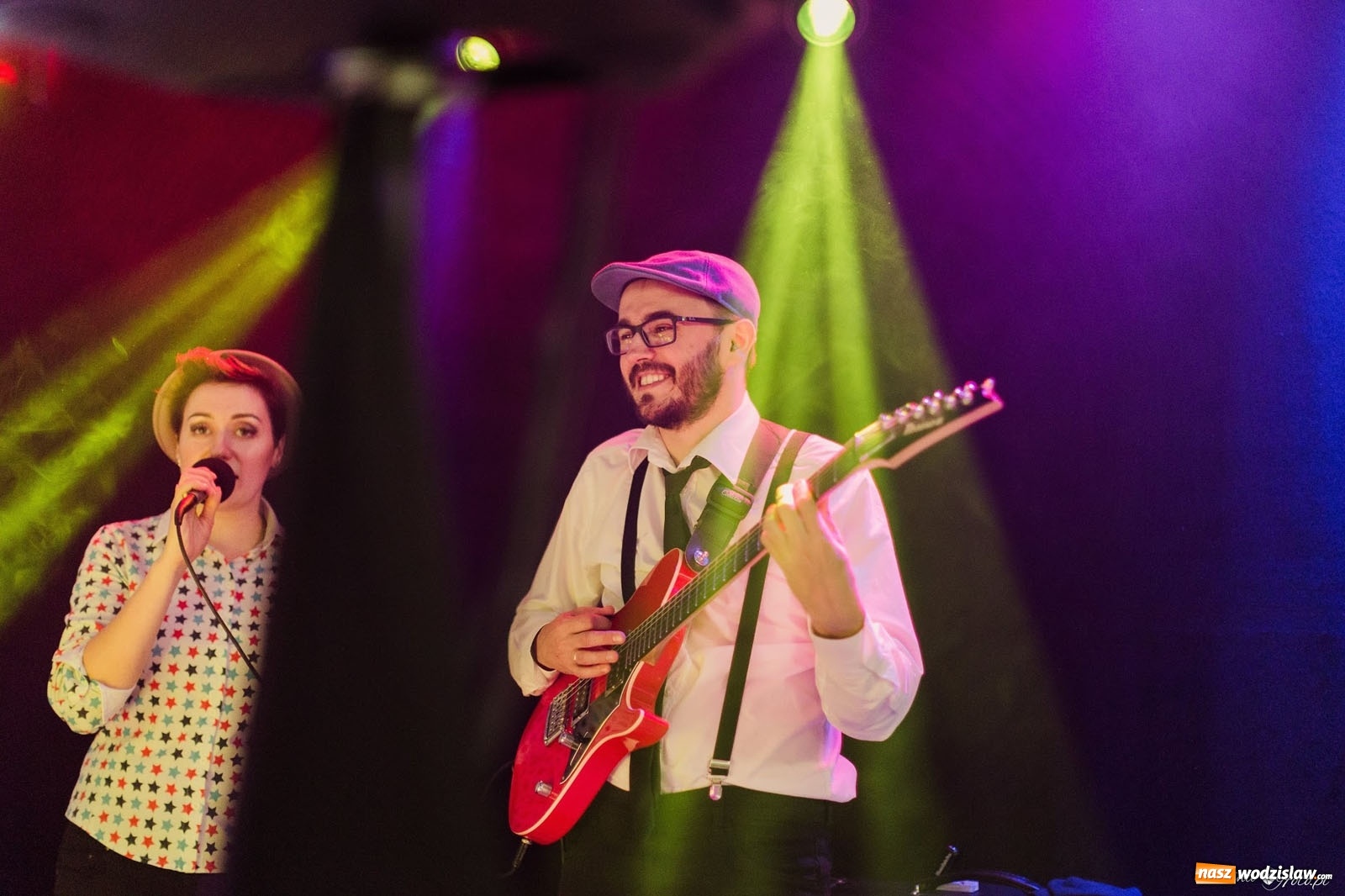 Zdjęcie w galerii na portalu naszwodzislaw.com: #hot16challenge2 - RAP z Gramofonu wiadomości z regionu