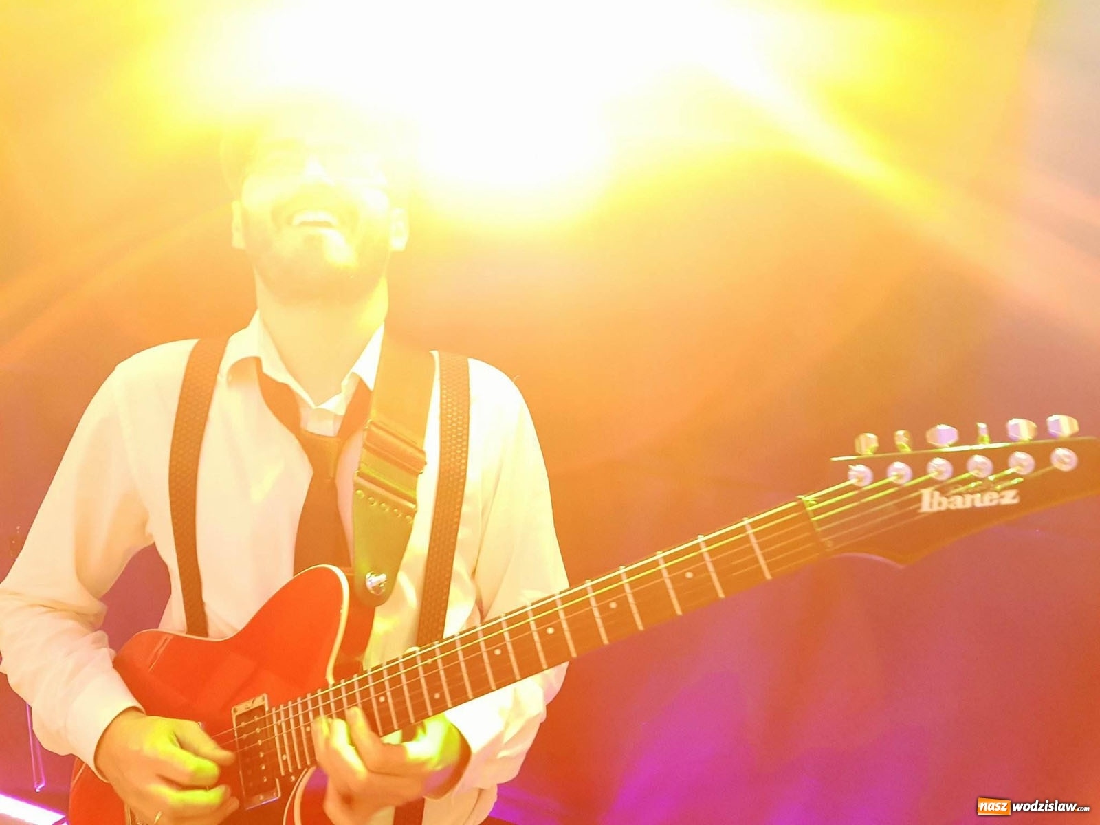 Zdjęcie w galerii na portalu naszwodzislaw.com: #hot16challenge2 - RAP z Gramofonu wiadomości z regionu