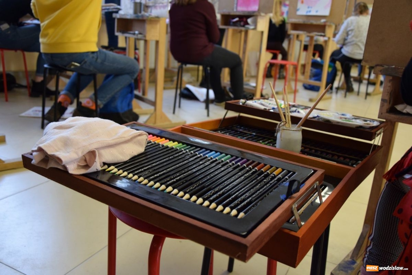 Zdjęcie w galerii na portalu naszwodzislaw.com: Co by było, gdyby światem rządzili artyści i poeci? wiadomości z regionu