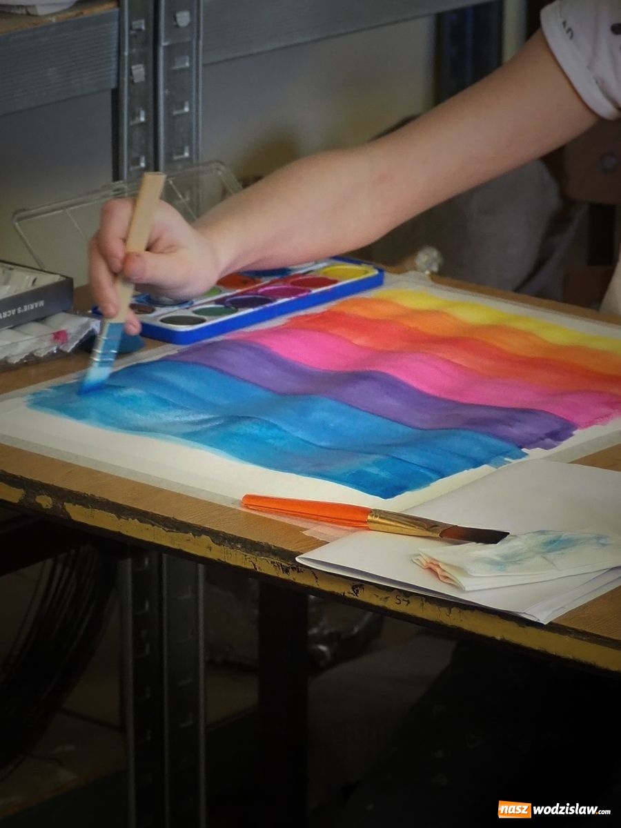 Zdjęcie w galerii na portalu naszwodzislaw.com: Co by było, gdyby światem rządzili artyści i poeci? wiadomości z regionu