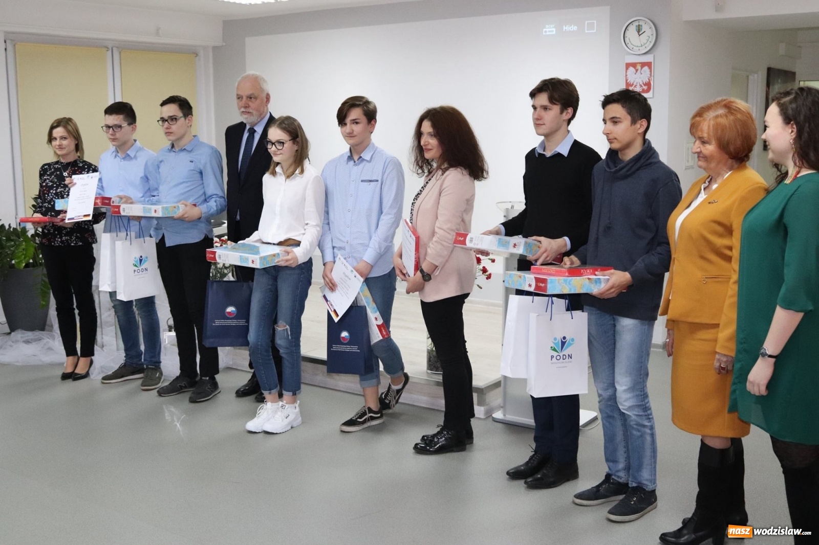 Zdjęcie w galerii na portalu naszwodzislaw.com: 22 twarze edukacji w dobie pandemii wiadomości z regionu