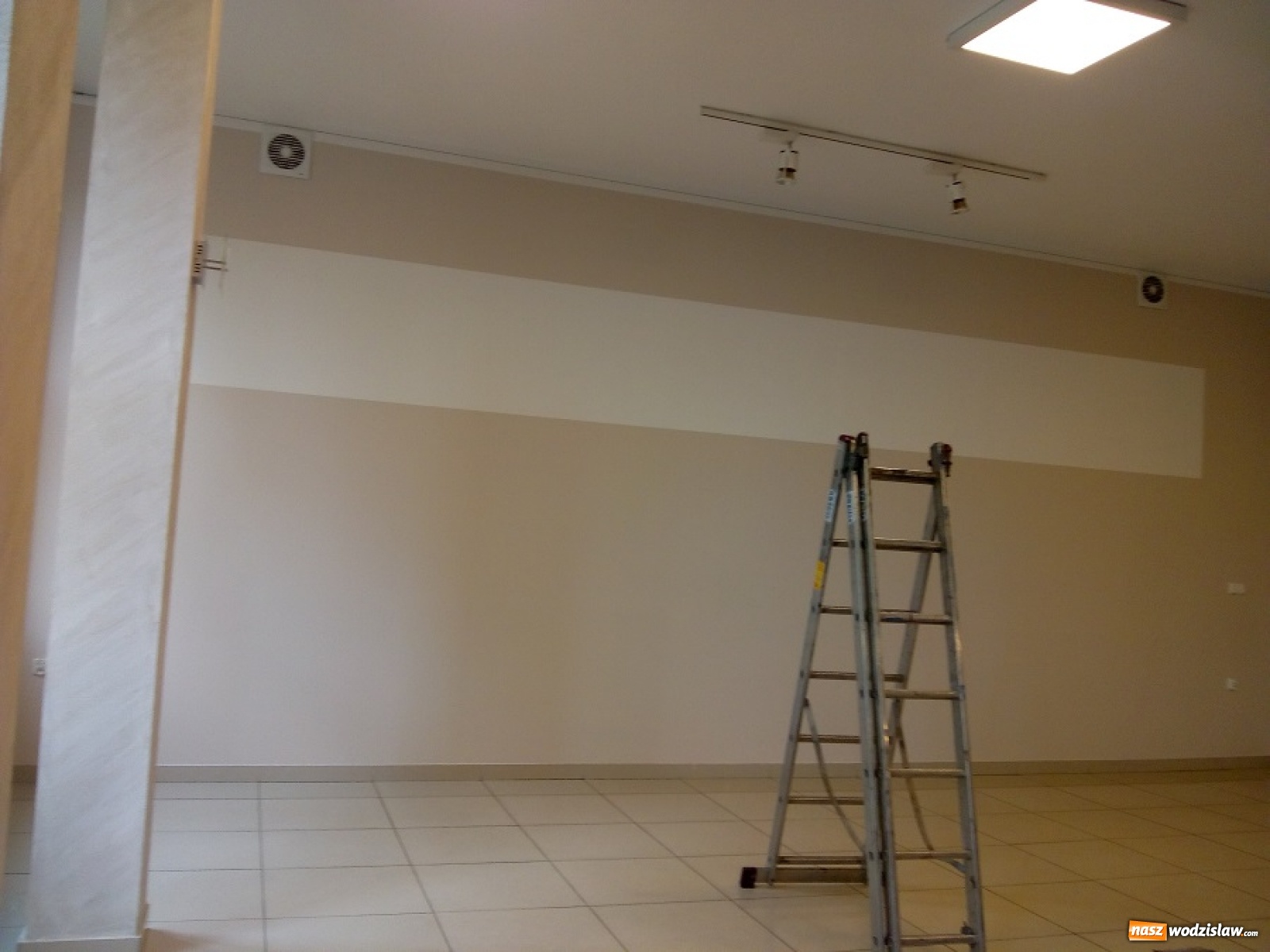 Zdjęcie w galerii na portalu naszwodzislaw.com: Mszana. Gminne placówki wykorzystują przymusową izolację na bieżące prace i remonty wiadomości z regionu