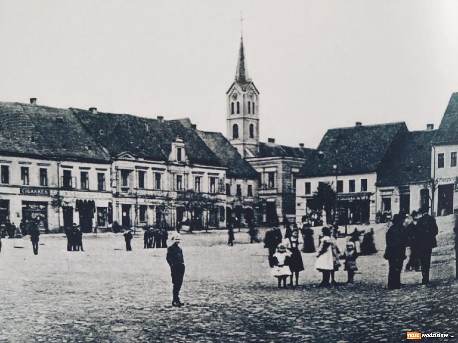 Zdjęcie w galerii na portalu naszwodzislaw.com: Poznaj siłę obrazów z przeszłości wiadomości z regionu