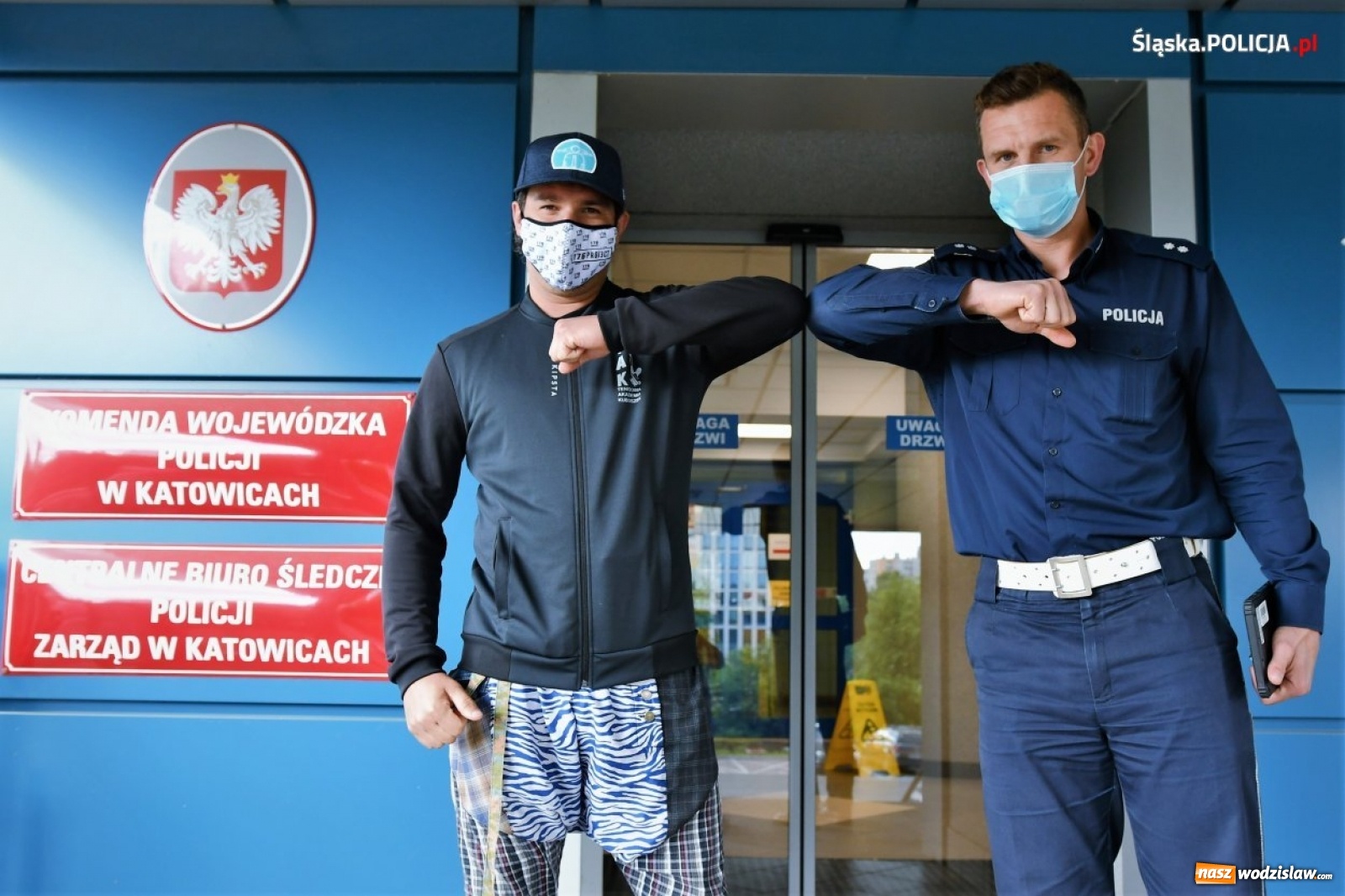 Zdjęcie w galerii na portalu naszwodzislaw.com: Posłuchaj znanego człowieka. Ruszyła nowa kampania śląskiej policji wiadomości z regionu