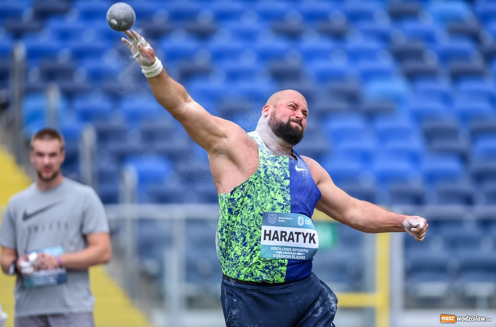 Zdjęcie w galerii na portalu naszwodzislaw.com: Królowa sportu gościła dziś w Kotle Czarownic wiadomości z regionu