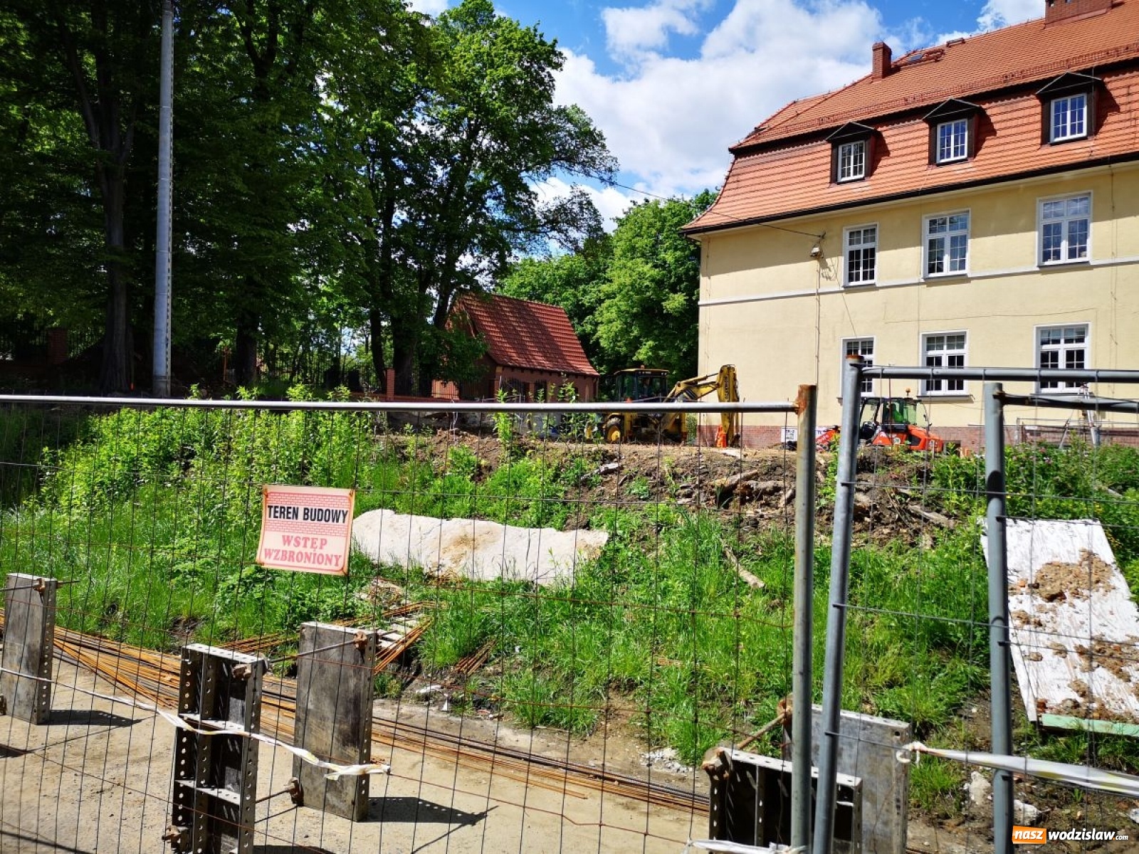 Zdjęcie w galerii na portalu naszwodzislaw.com: Budowa Oazy aktywności nabiera tempa [FOTO] wiadomości z regionu