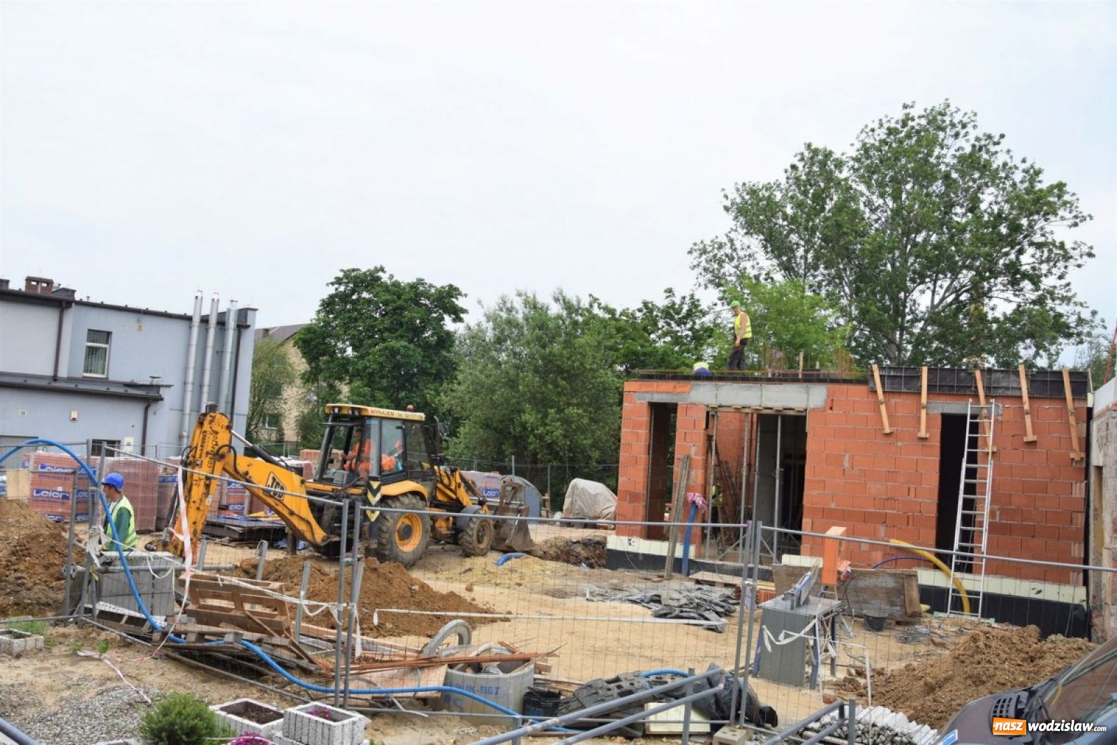 Zdjęcie w galerii na portalu naszwodzislaw.com: Budowa Oazy aktywności nabiera tempa [FOTO] wiadomości z regionu