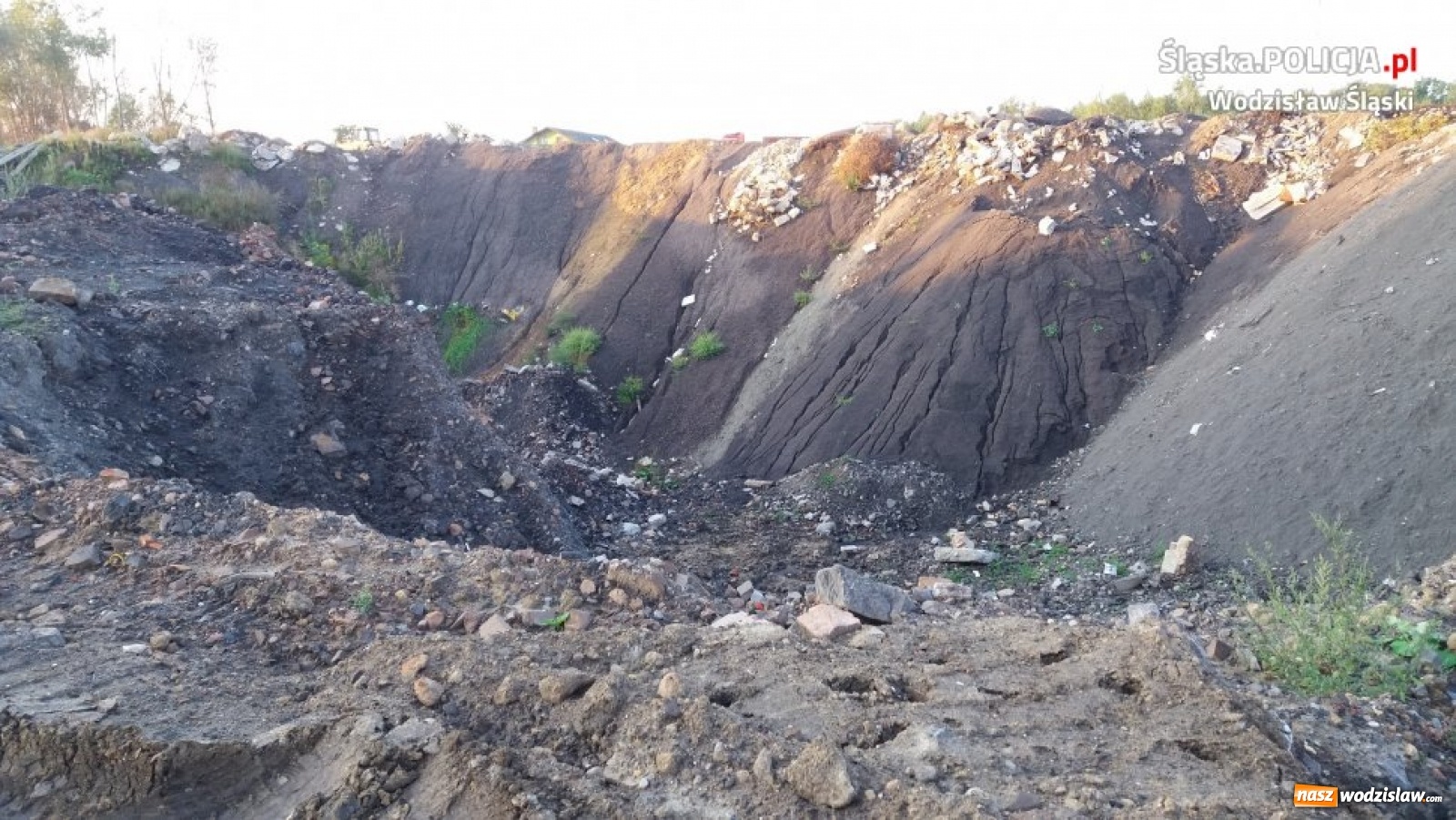 Zdjęcie w galerii na portalu naszwodzislaw.com: Eksploatowali złoża bez koncesji. Grozi im więzienie wiadomości z regionu
