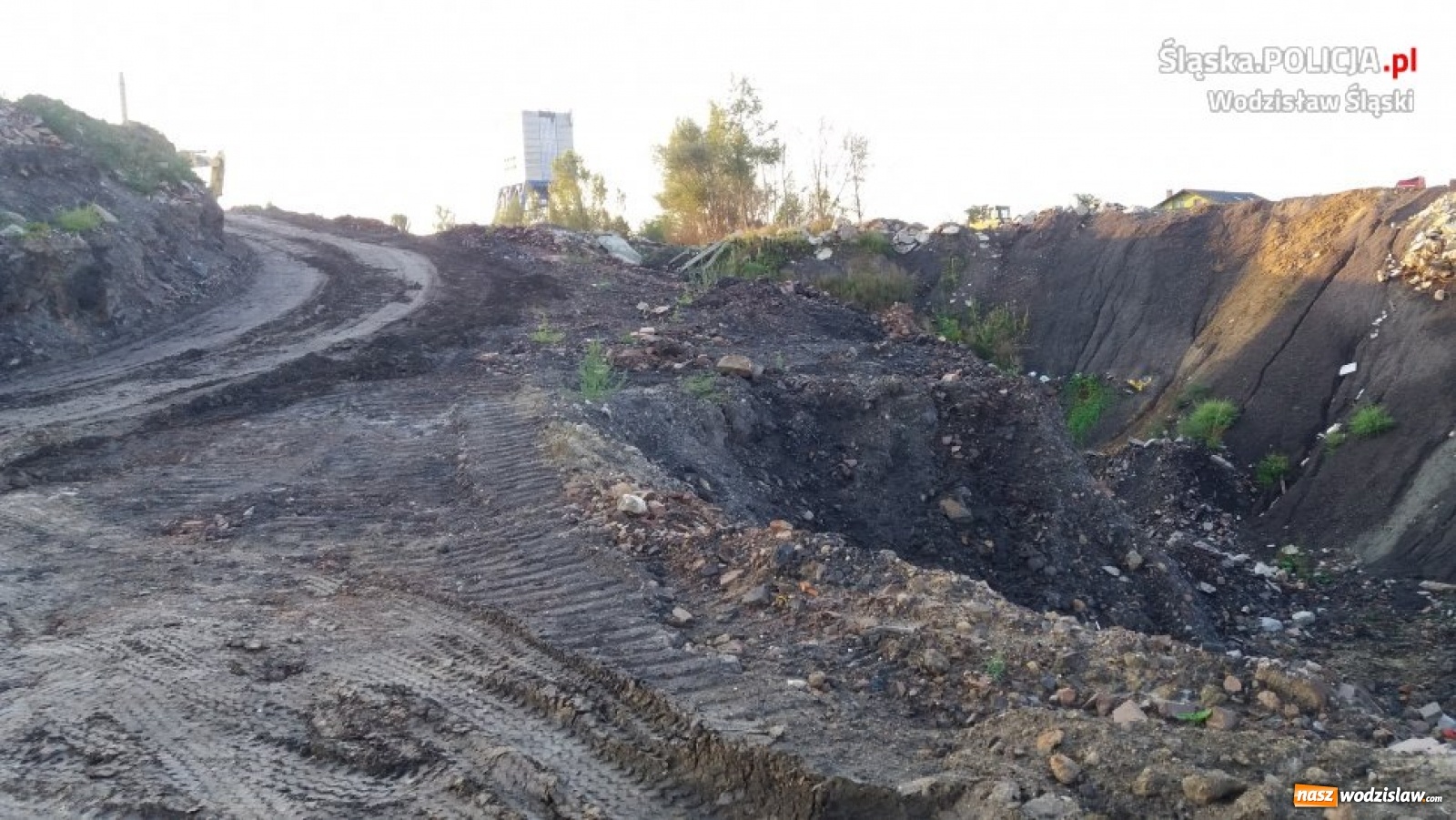 Zdjęcie w galerii na portalu naszwodzislaw.com: Eksploatowali złoża bez koncesji. Grozi im więzienie wiadomości z regionu