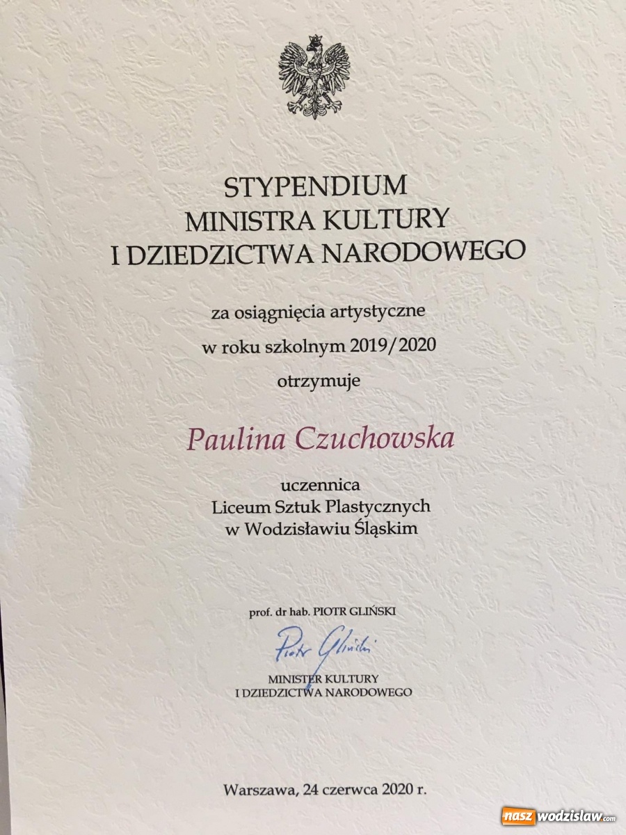 Zdjęcie w galerii na portalu naszwodzislaw.com: Absolwentka wodzisławskiego Plastyka ze stypendium ministra kultury wiadomości z regionu