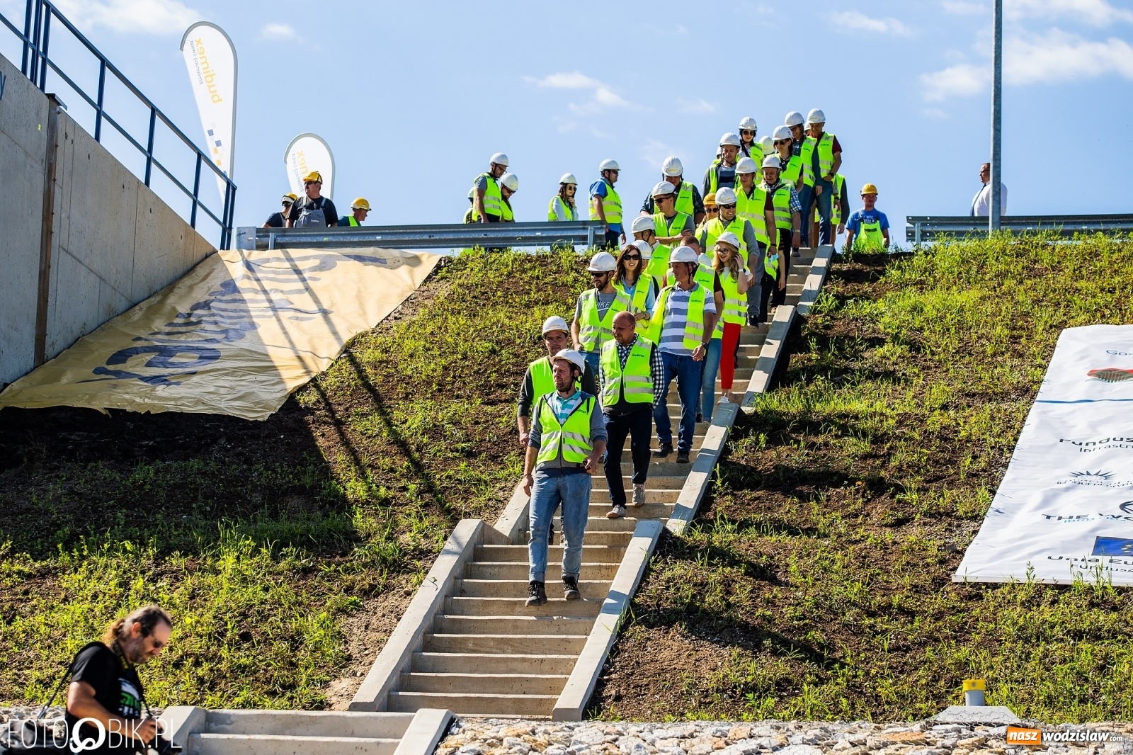 Zdjęcie w galerii na portalu naszwodzislaw.com: Nie odpuścili! Ekipa Budimexu stoi za sukcesem przy budowie zbiornika Racibórz wiadomości z regionu