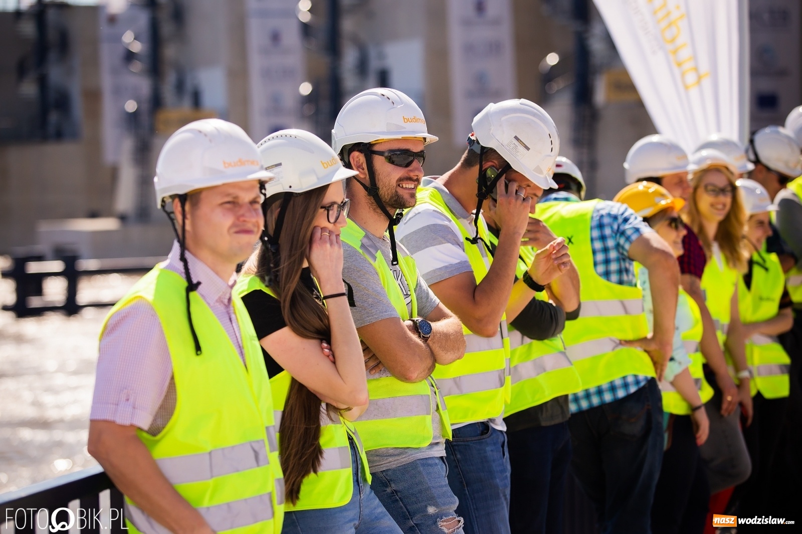 Zdjęcie w galerii na portalu naszwodzislaw.com: Nie odpuścili! Ekipa Budimexu stoi za sukcesem przy budowie zbiornika Racibórz wiadomości z regionu