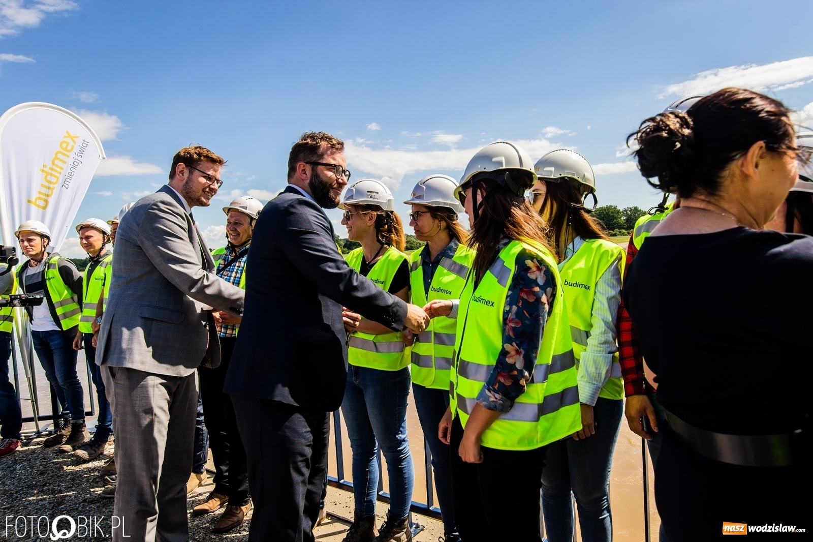 Zdjęcie w galerii na portalu naszwodzislaw.com: Nie odpuścili! Ekipa Budimexu stoi za sukcesem przy budowie zbiornika Racibórz wiadomości z regionu