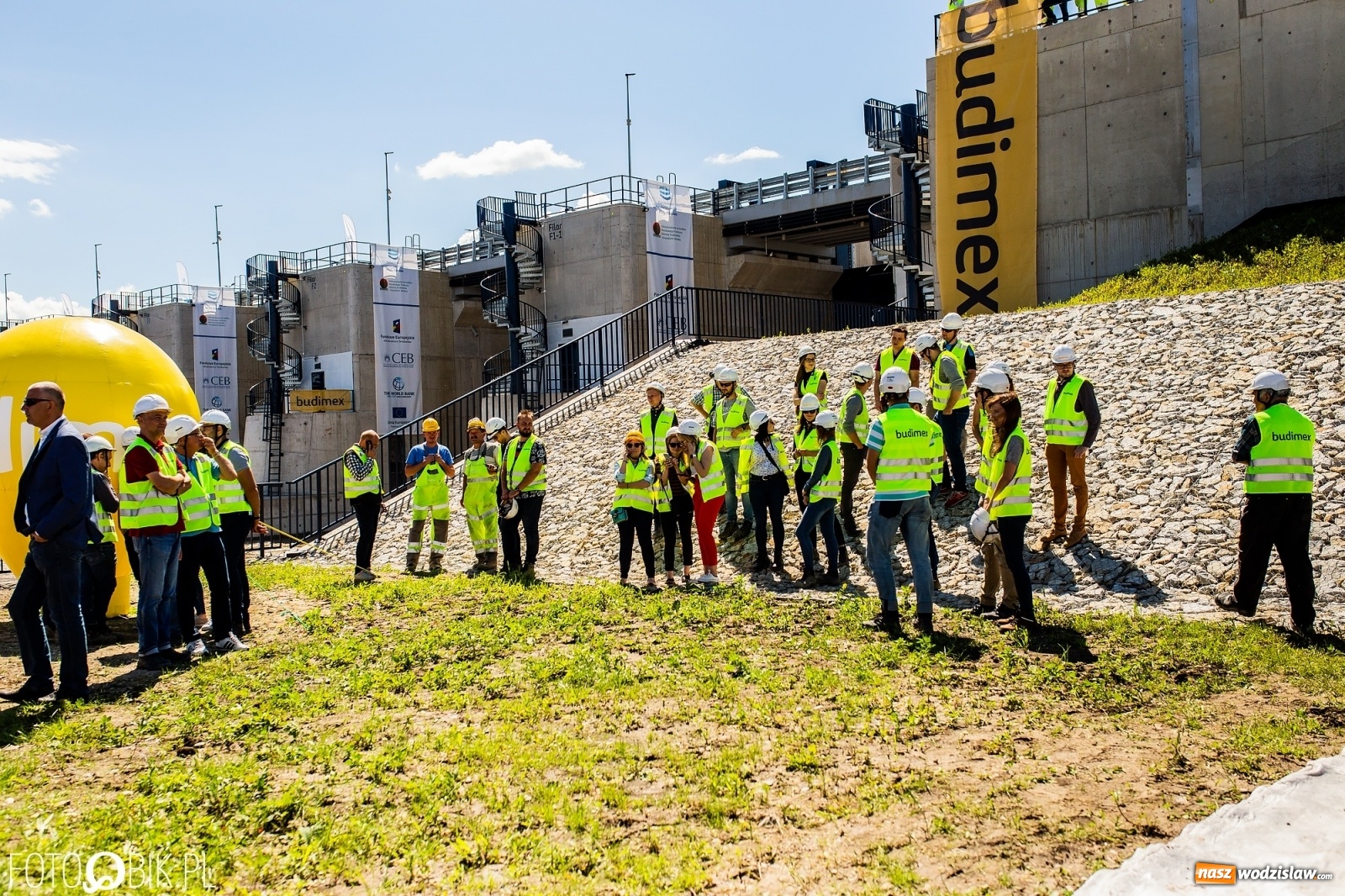 Zdjęcie w galerii na portalu naszwodzislaw.com: Nie odpuścili! Ekipa Budimexu stoi za sukcesem przy budowie zbiornika Racibórz wiadomości z regionu