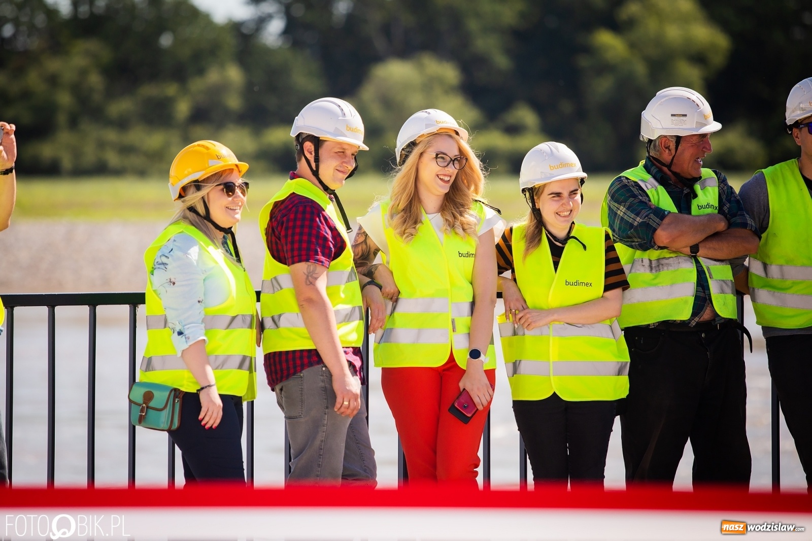Zdjęcie w galerii na portalu naszwodzislaw.com: Nie odpuścili! Ekipa Budimexu stoi za sukcesem przy budowie zbiornika Racibórz wiadomości z regionu