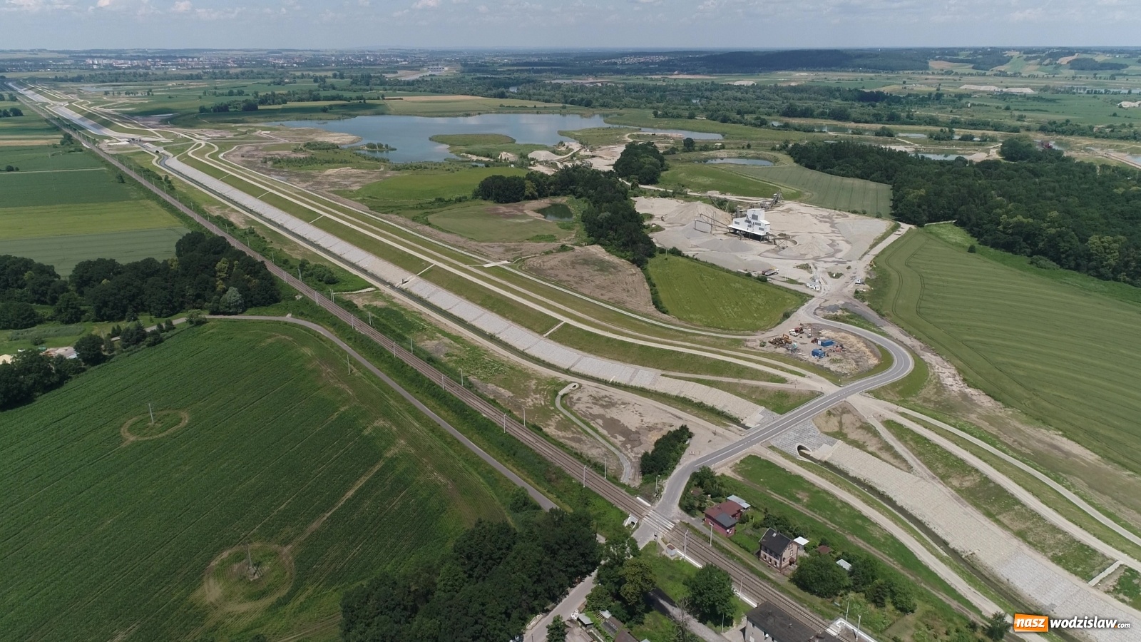 Zdjęcie w galerii na portalu naszwodzislaw.com: Mało znane fakty dotyczące zbiornika Racibórz [FOTO i WIDEO z lotu ptaka] wiadomości z regionu