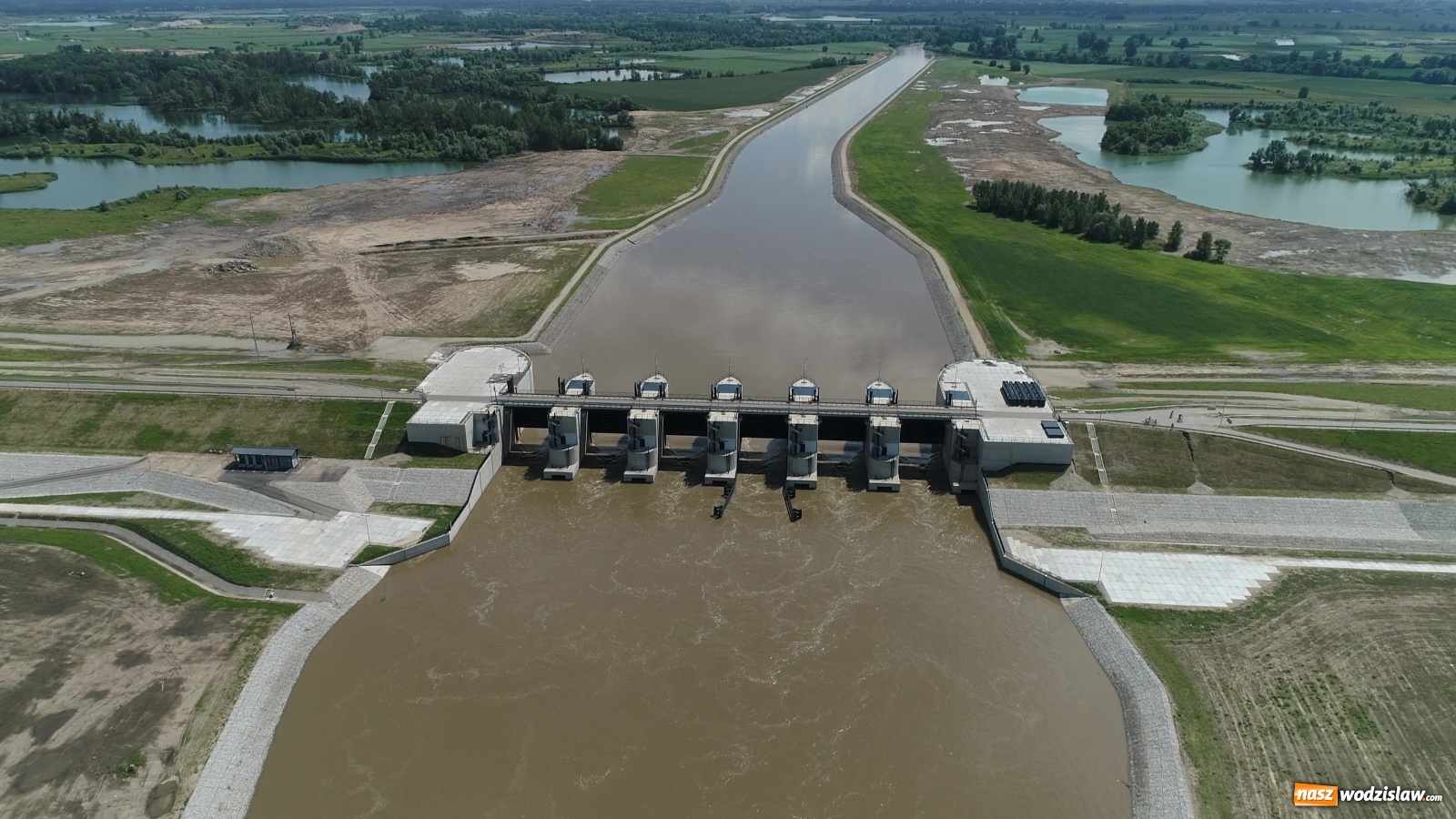 Zdjęcie w galerii na portalu naszwodzislaw.com: Mało znane fakty dotyczące zbiornika Racibórz [FOTO i WIDEO z lotu ptaka] wiadomości z regionu