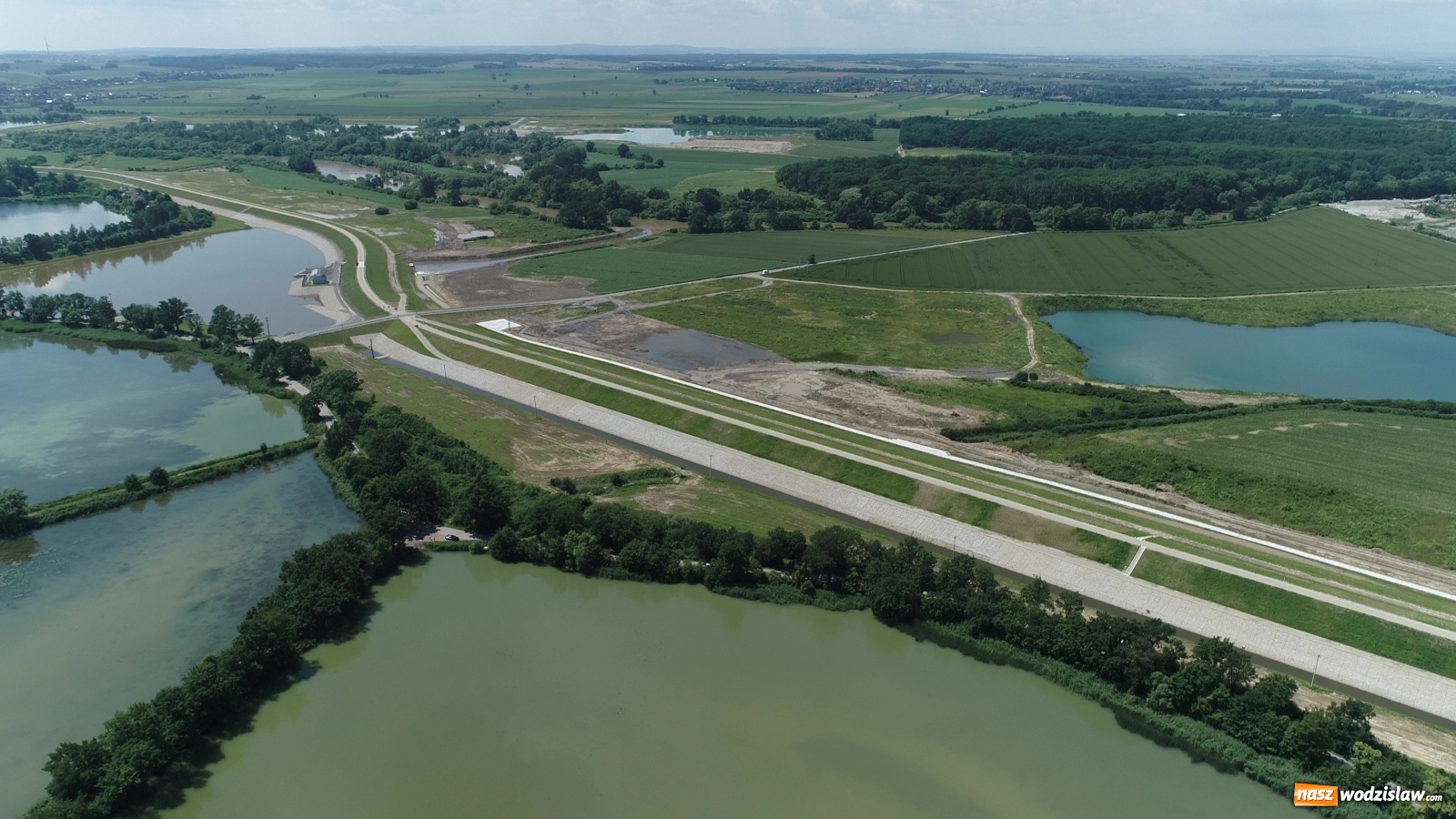Zdjęcie w galerii na portalu naszwodzislaw.com: Mało znane fakty dotyczące zbiornika Racibórz [FOTO i WIDEO z lotu ptaka] wiadomości z regionu