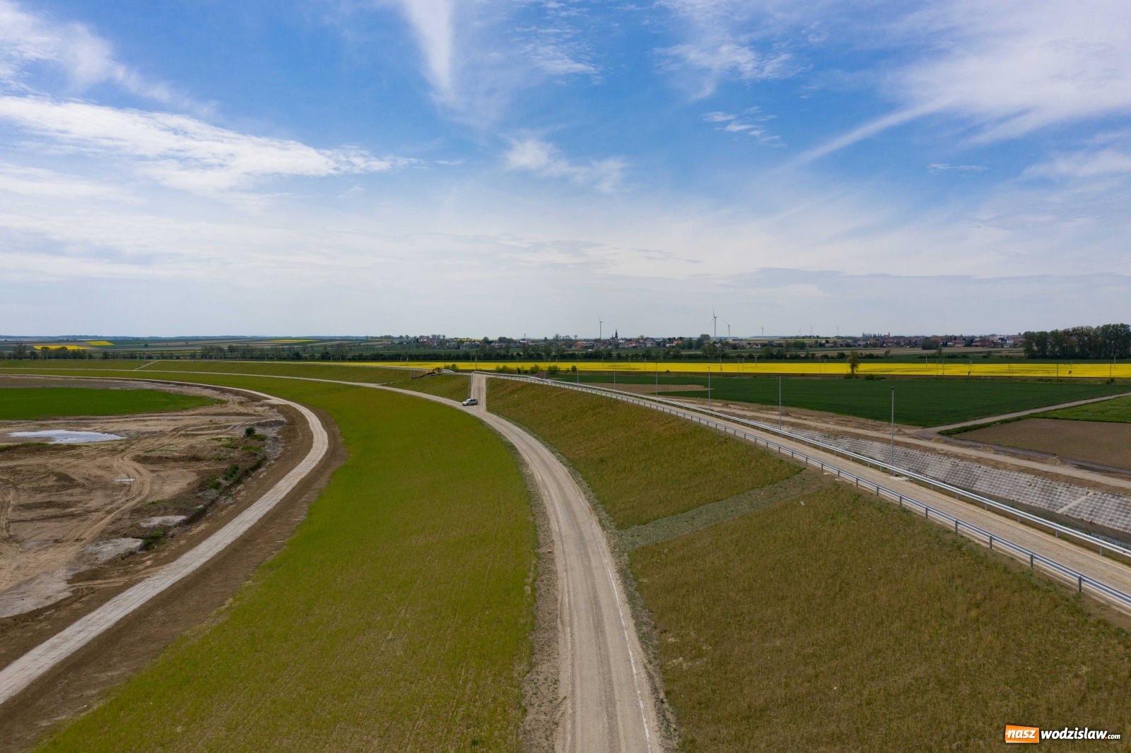 Zdjęcie w galerii na portalu naszwodzislaw.com: Mało znane fakty dotyczące zbiornika Racibórz [FOTO i WIDEO z lotu ptaka] wiadomości z regionu
