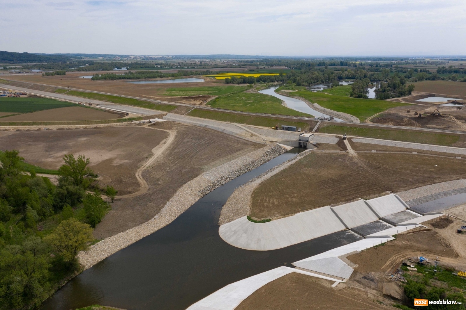 Zdjęcie w galerii na portalu naszwodzislaw.com: Mało znane fakty dotyczące zbiornika Racibórz [FOTO i WIDEO z lotu ptaka] wiadomości z regionu